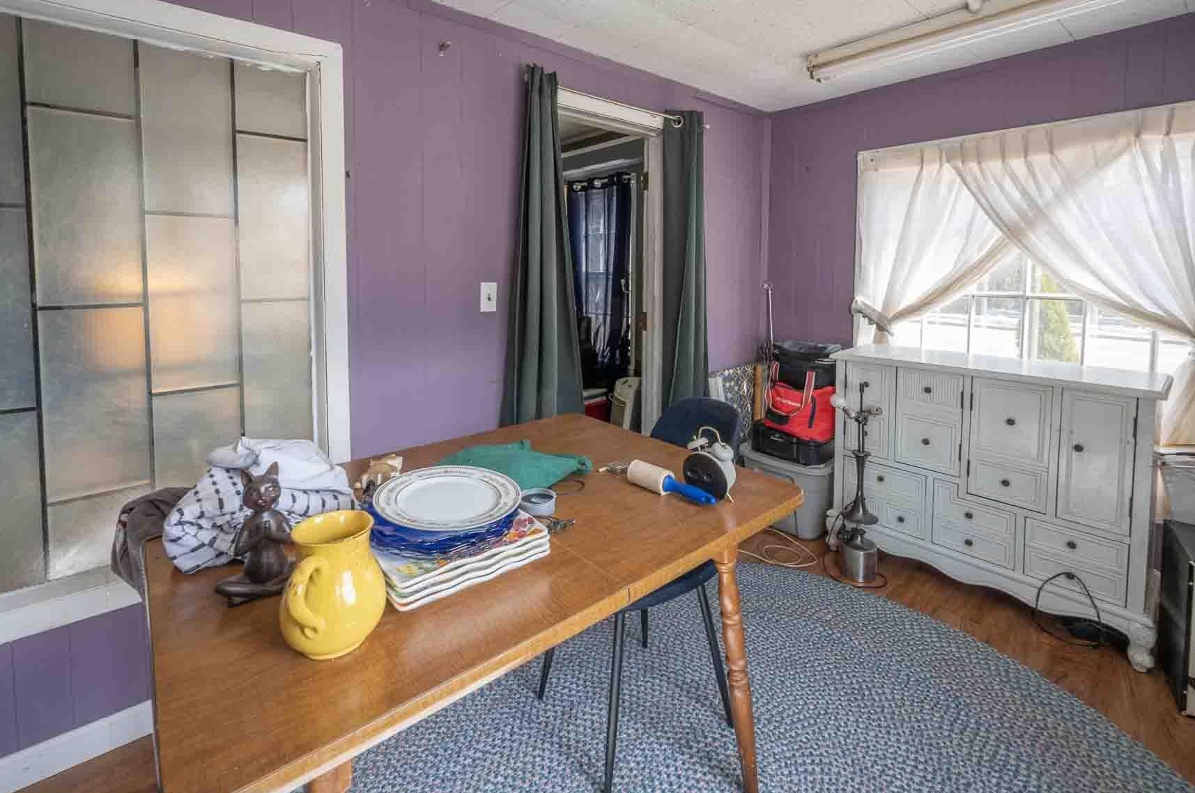 2024 Candia Rd, Manchester NH 03109-5701 exterior