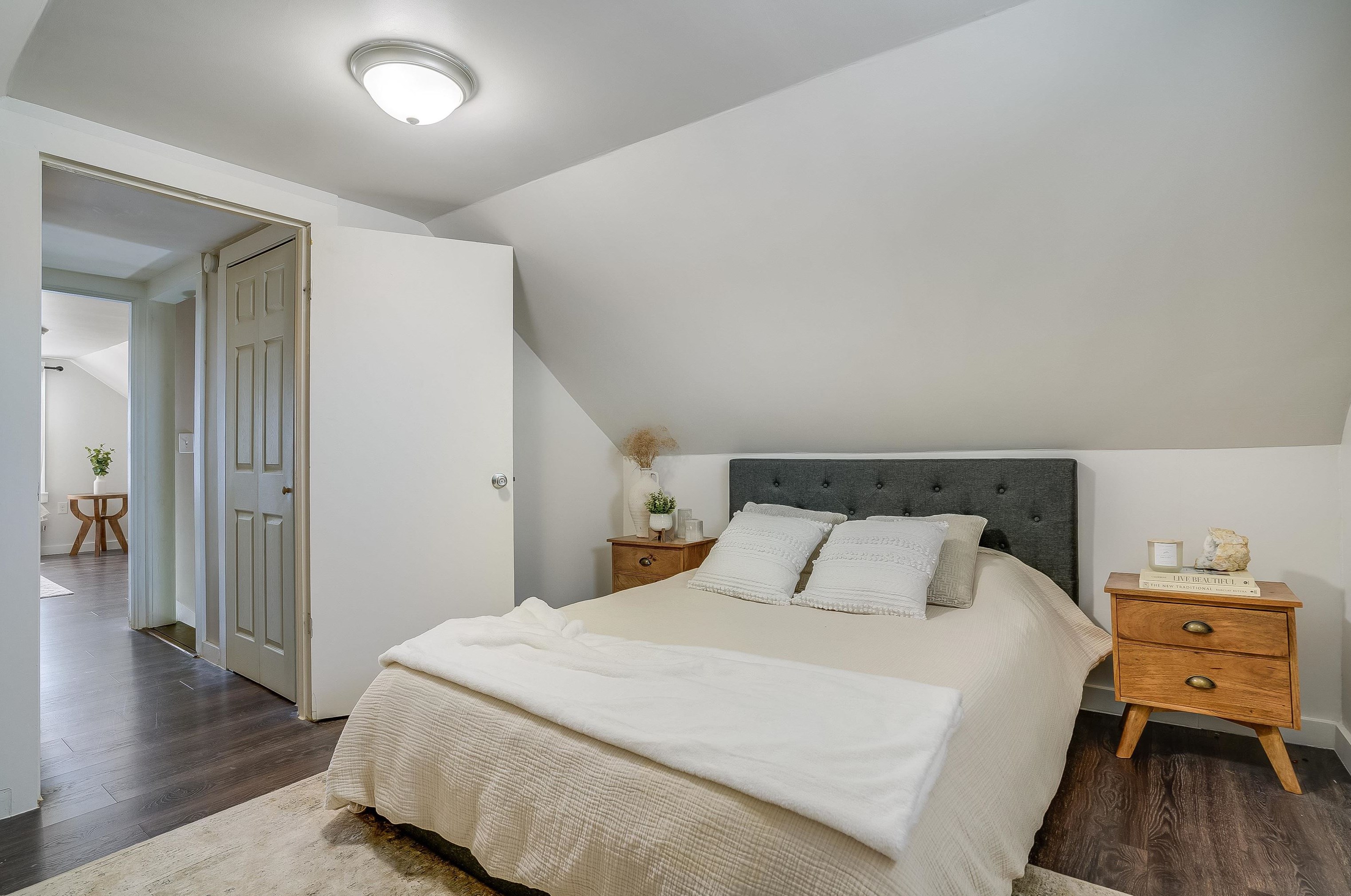42 Lund St, Nashua NH  03060-4440 exterior