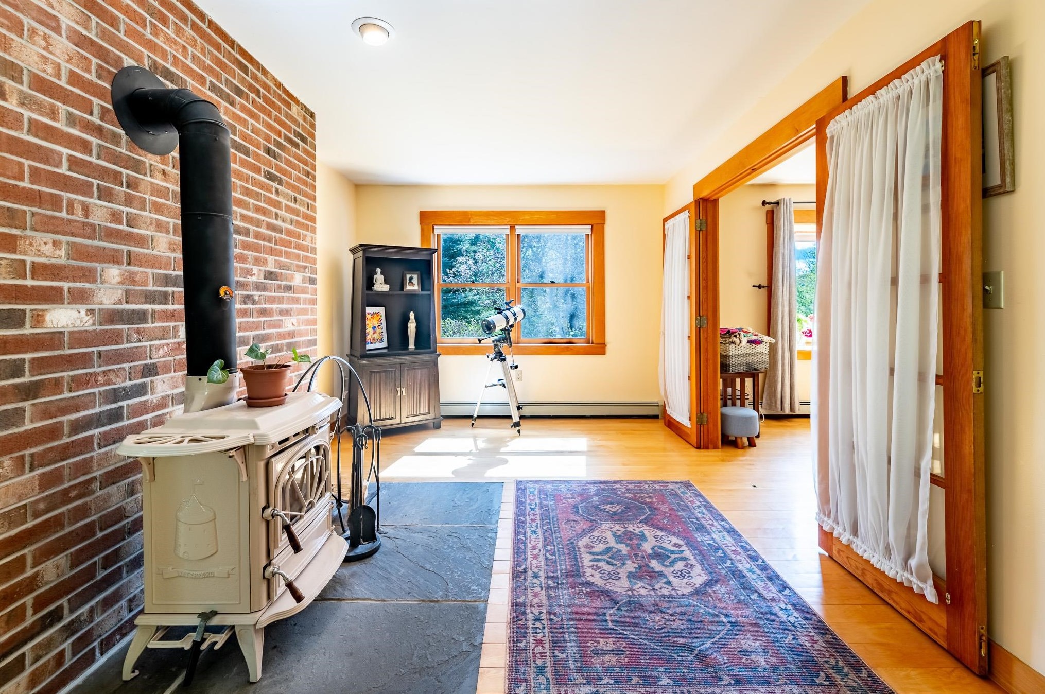 11 Hetzel Rd, Lebanon NH  03766-2313 exterior