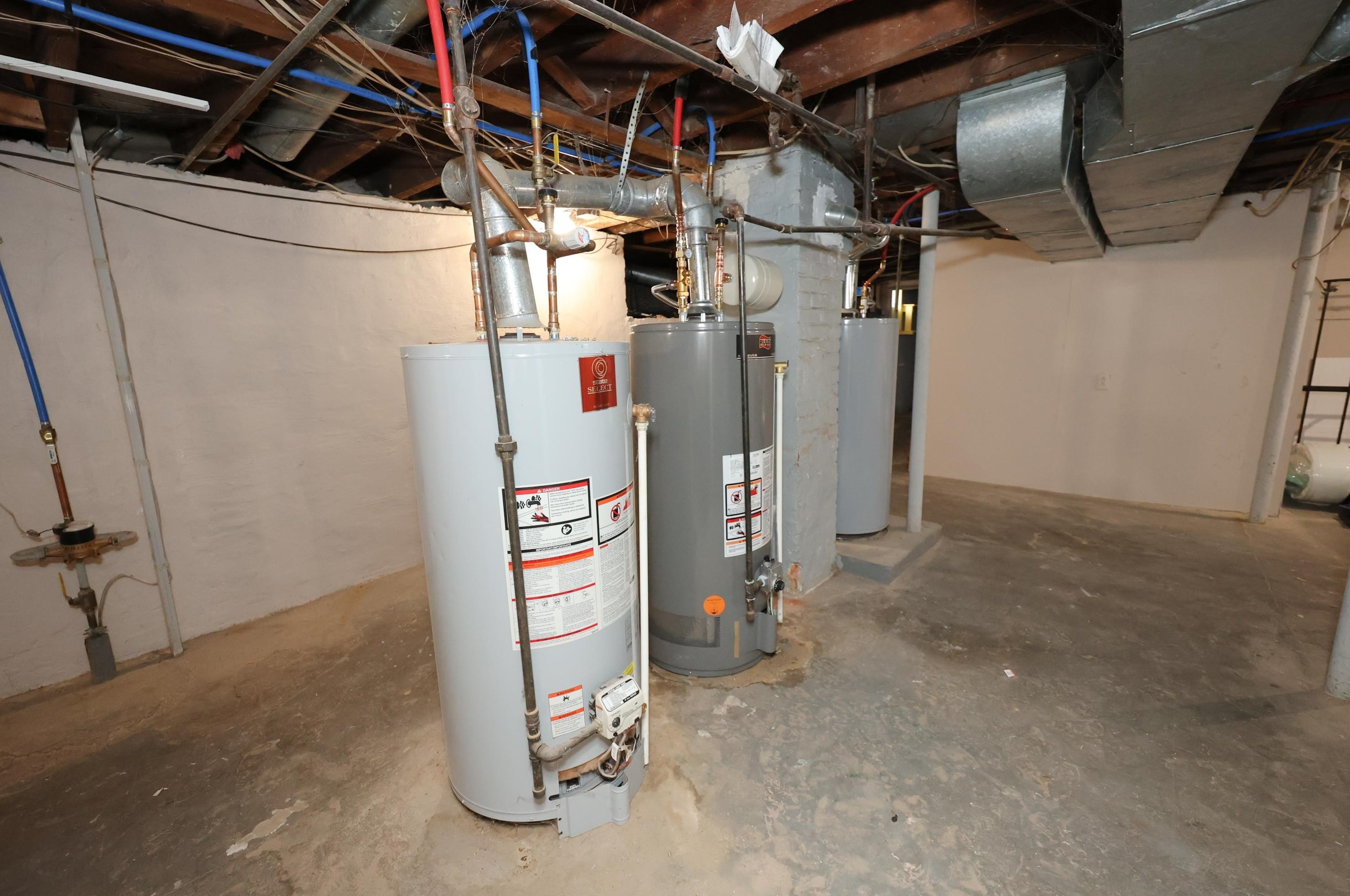 179 Pne St, Manchester NH 03103-5226 exterior