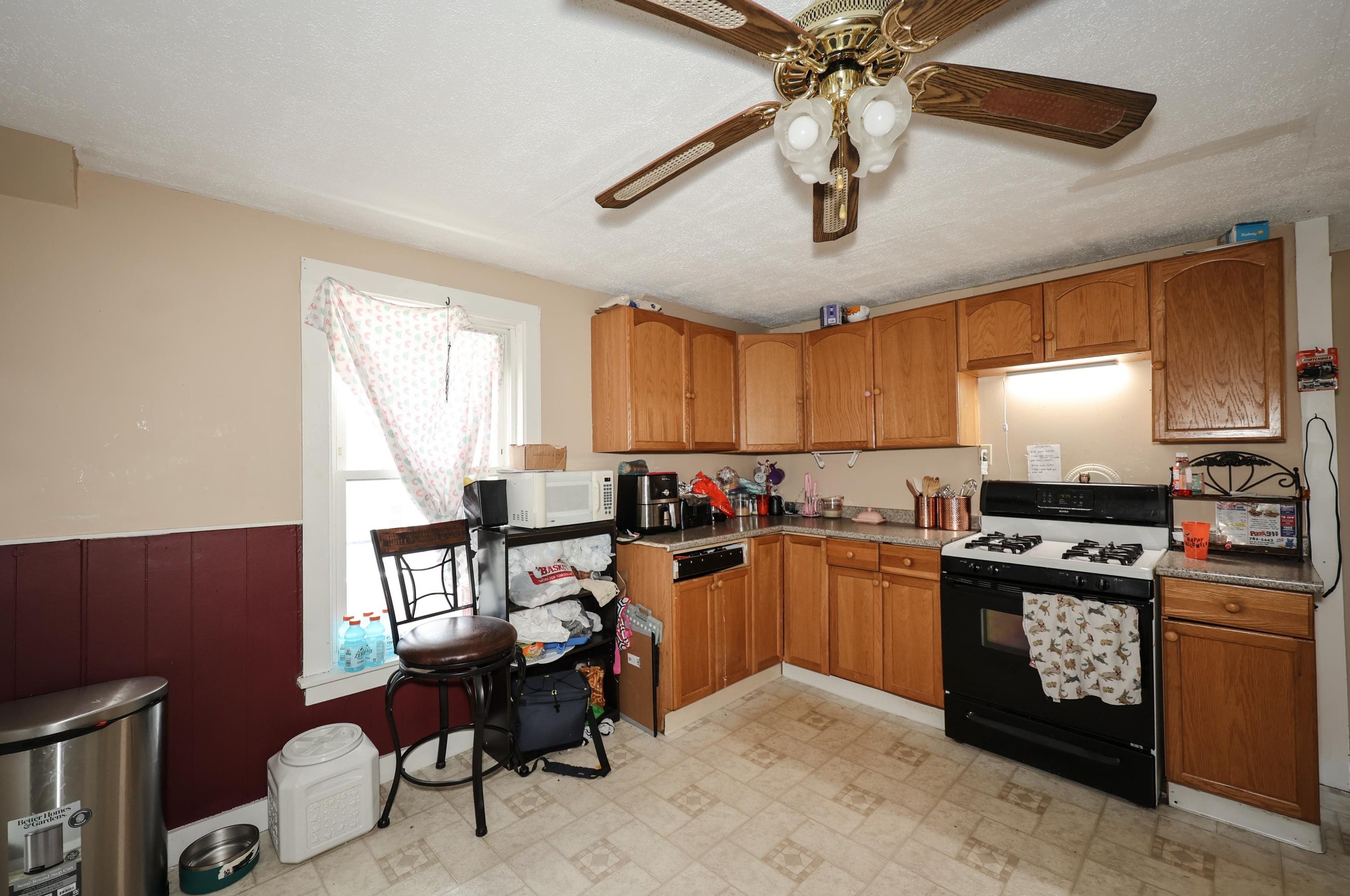 179 Pne St, Manchester NH 03103-5226 exterior