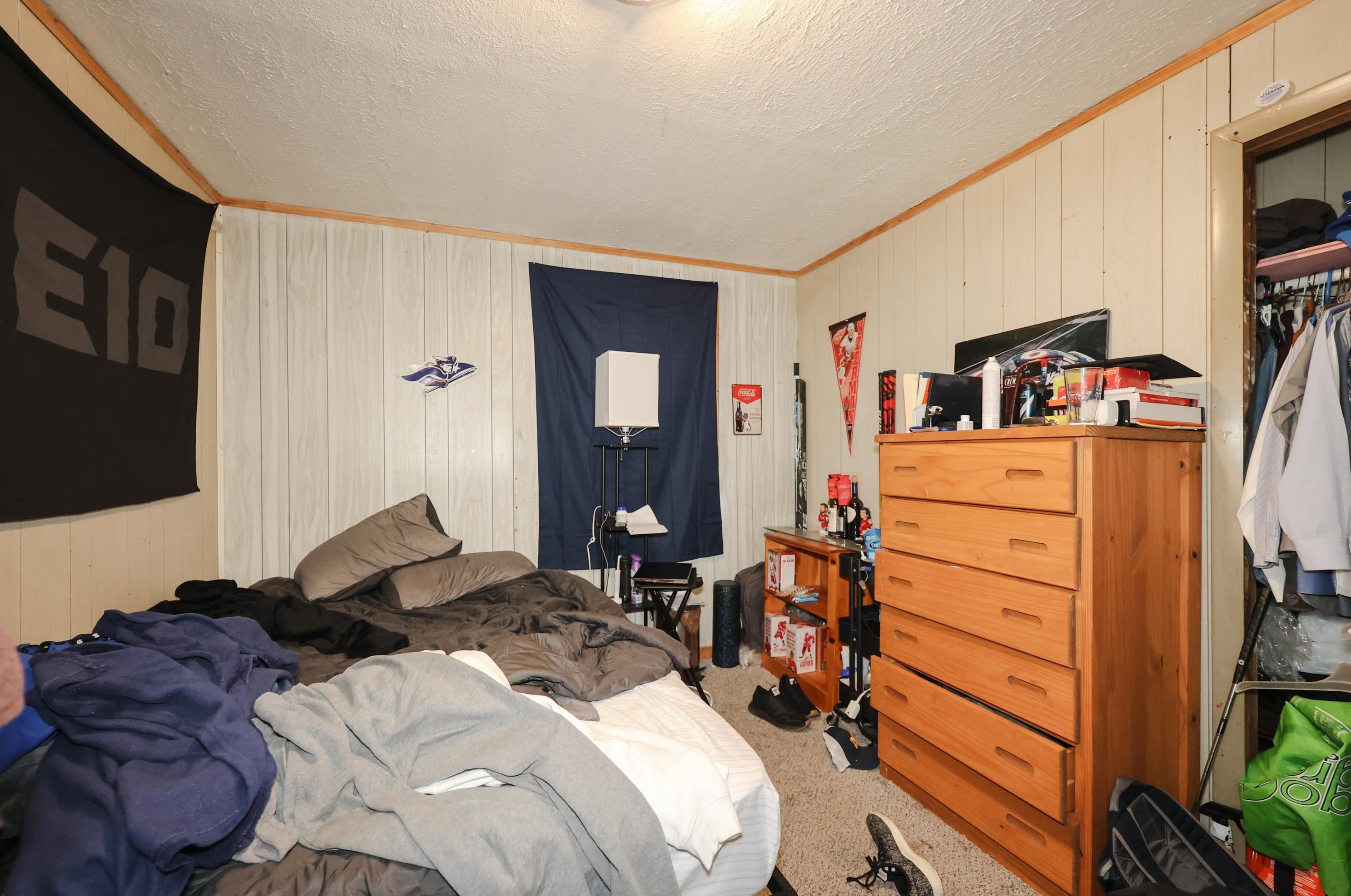 179 Pne St, Manchester NH 03103-5226 exterior