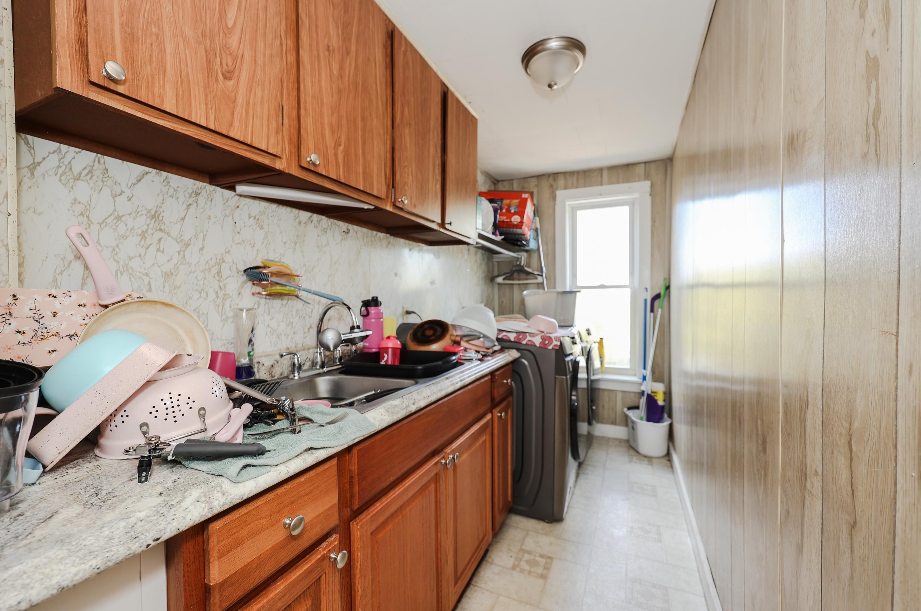 179 Pne St, Manchester NH 03103-5226 exterior