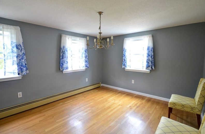 94 Turkey Hill Rd, Merrimack NH  03054-4023 exterior