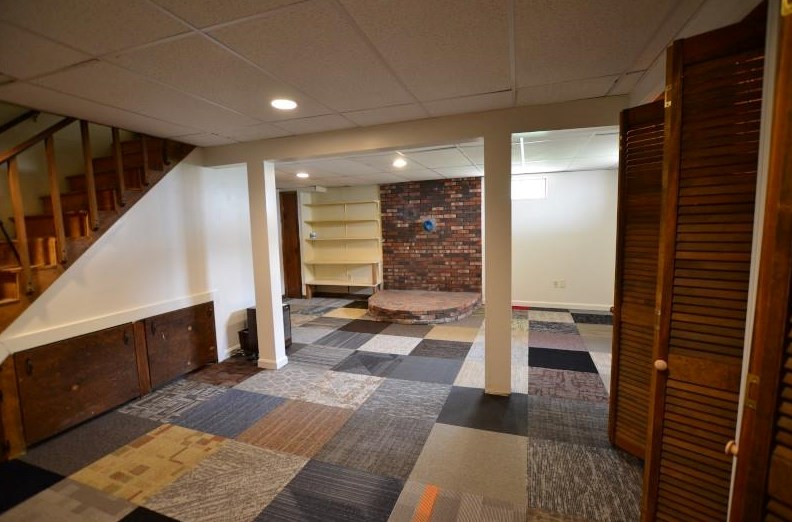 94 Turkey Hill Rd, Merrimack NH  03054-4023 exterior