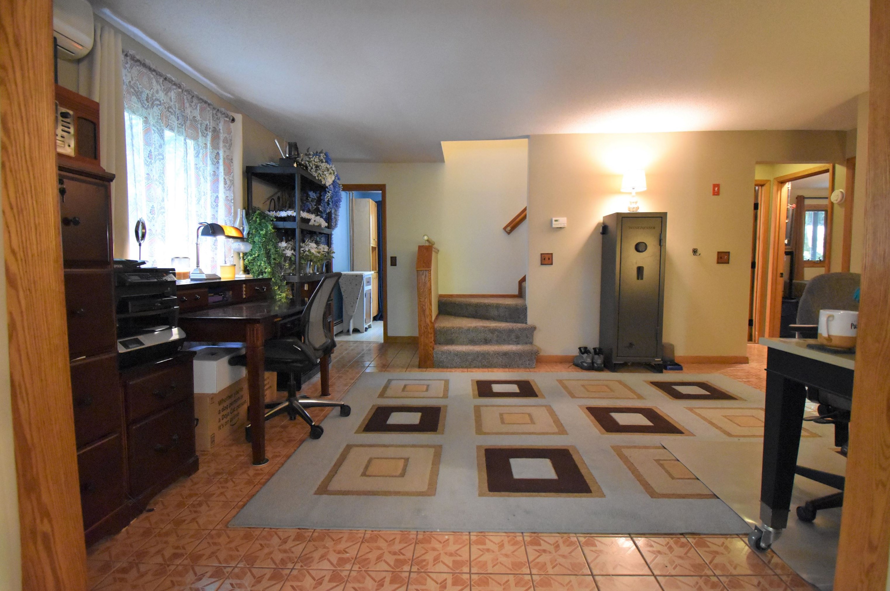 8 Colman Path, Merrimack NH 03054-2939 exterior