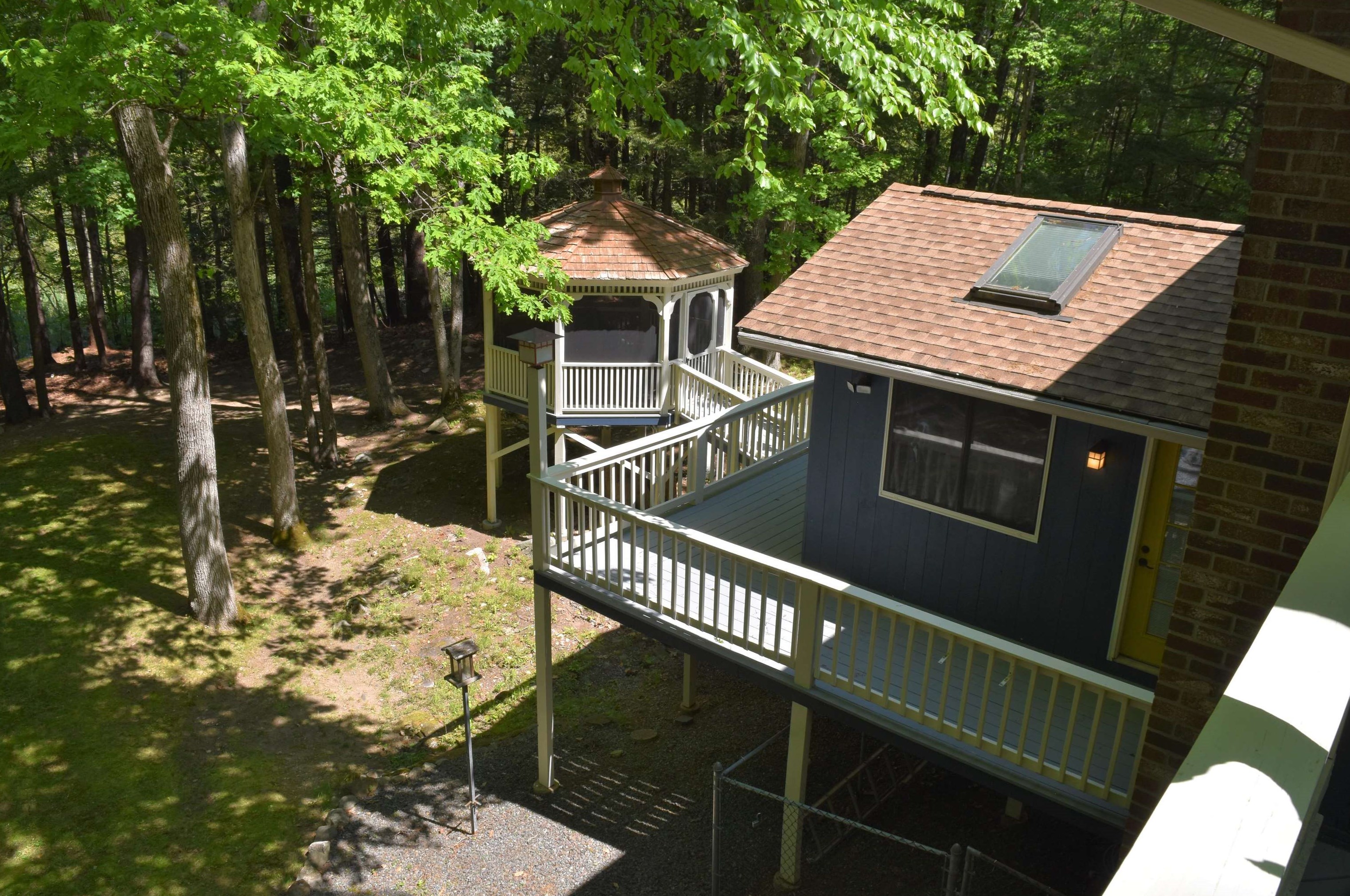 8 Colman Path, Merrimack NH 03054-2939 exterior