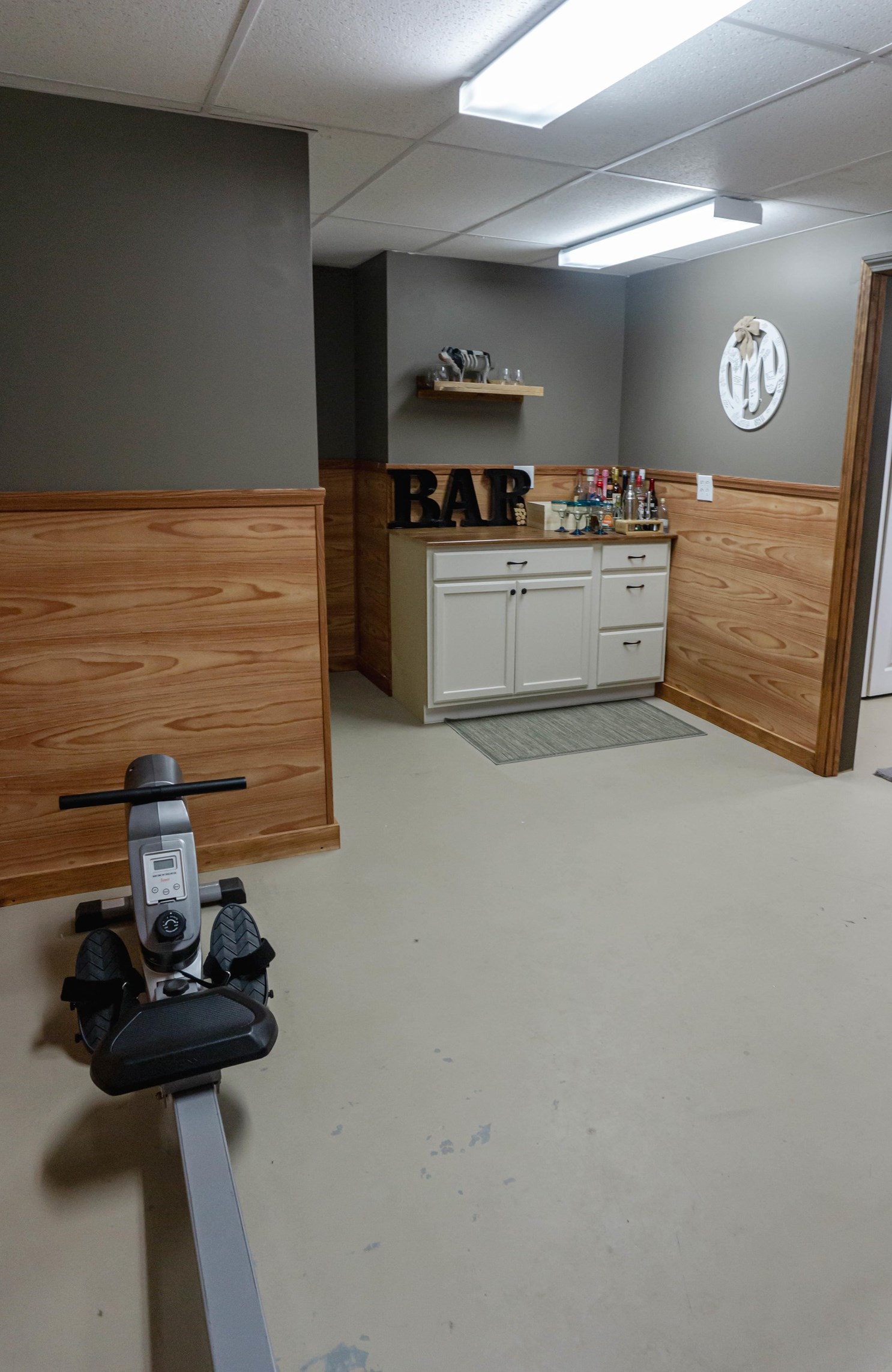 97 Megan Dr, Manchester NH  03109-5919 exterior