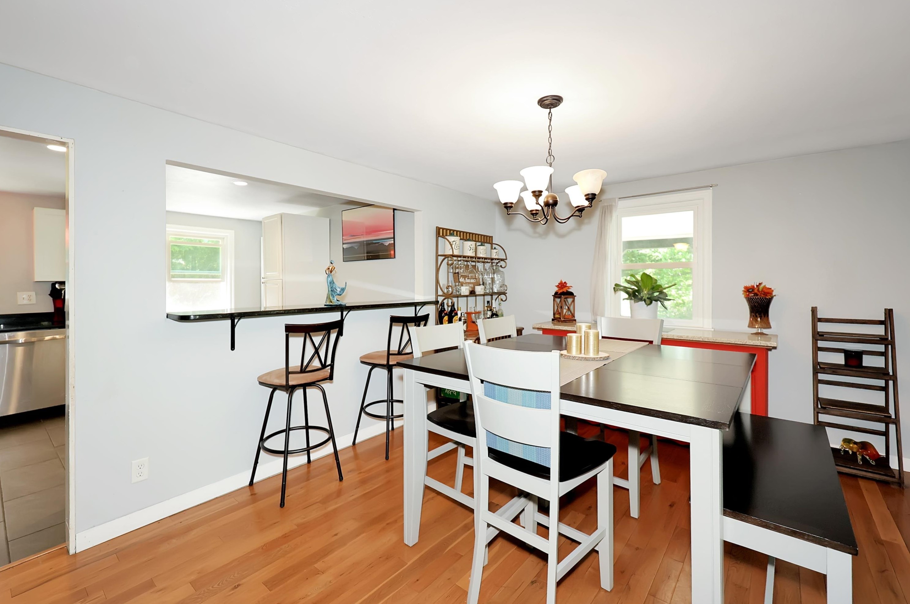 9 Lantern Ln, Merrimack NH 03054-2707 exterior