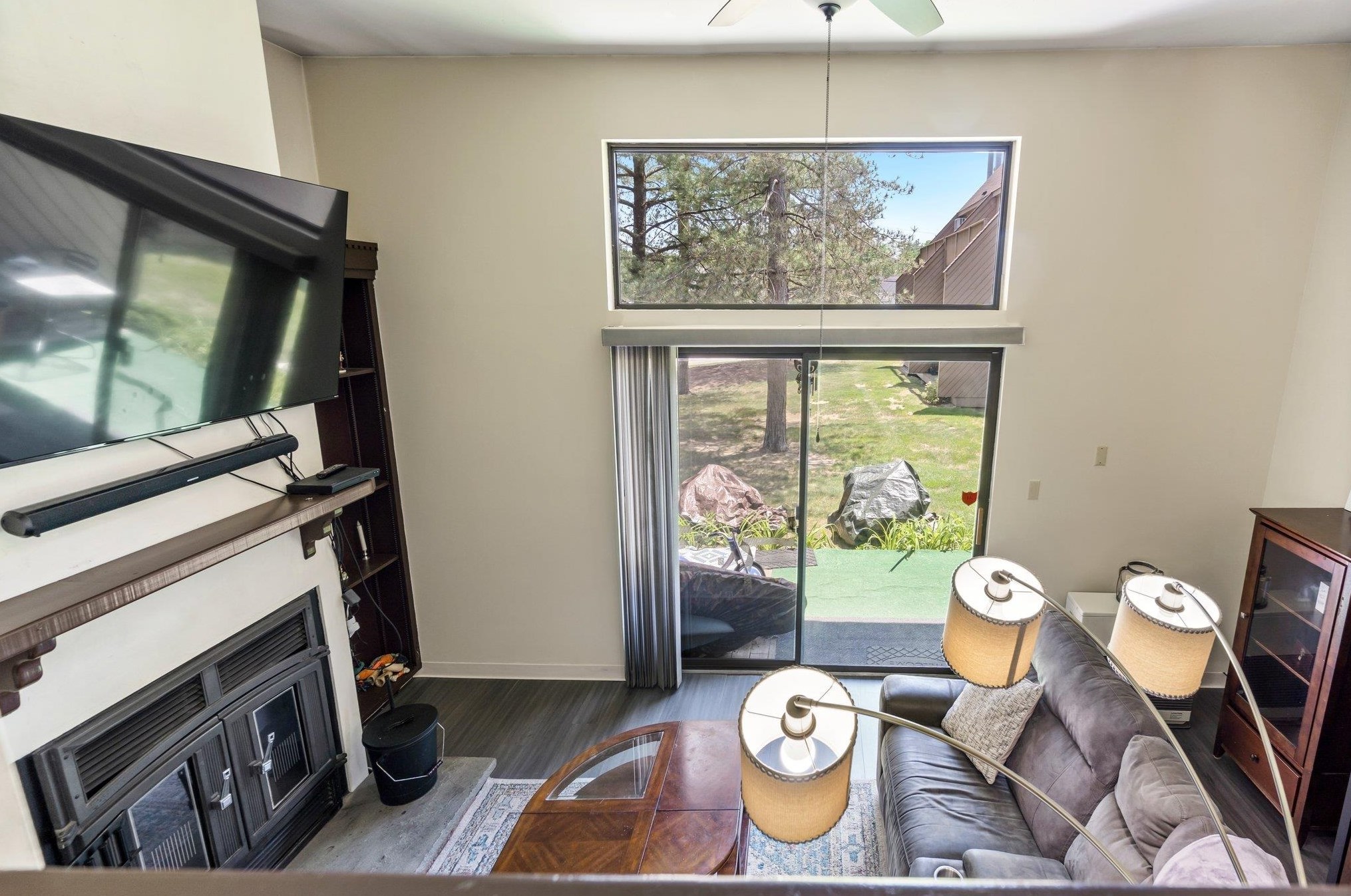 16 Templeton Ct, Merrimack NH 03054-3460 exterior