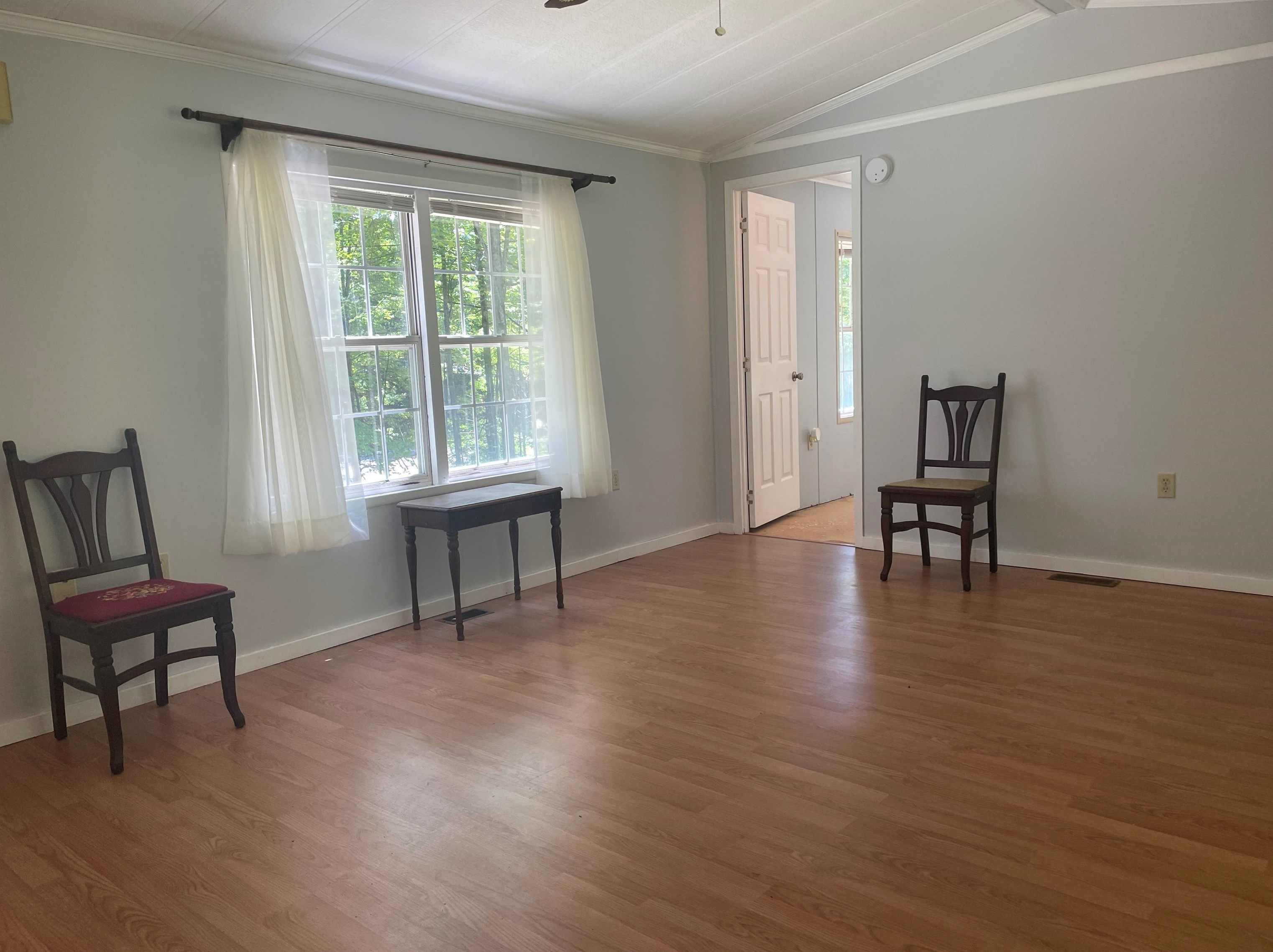 8 Bayberry Ln, Tuftonboro NH  03894-4802 exterior