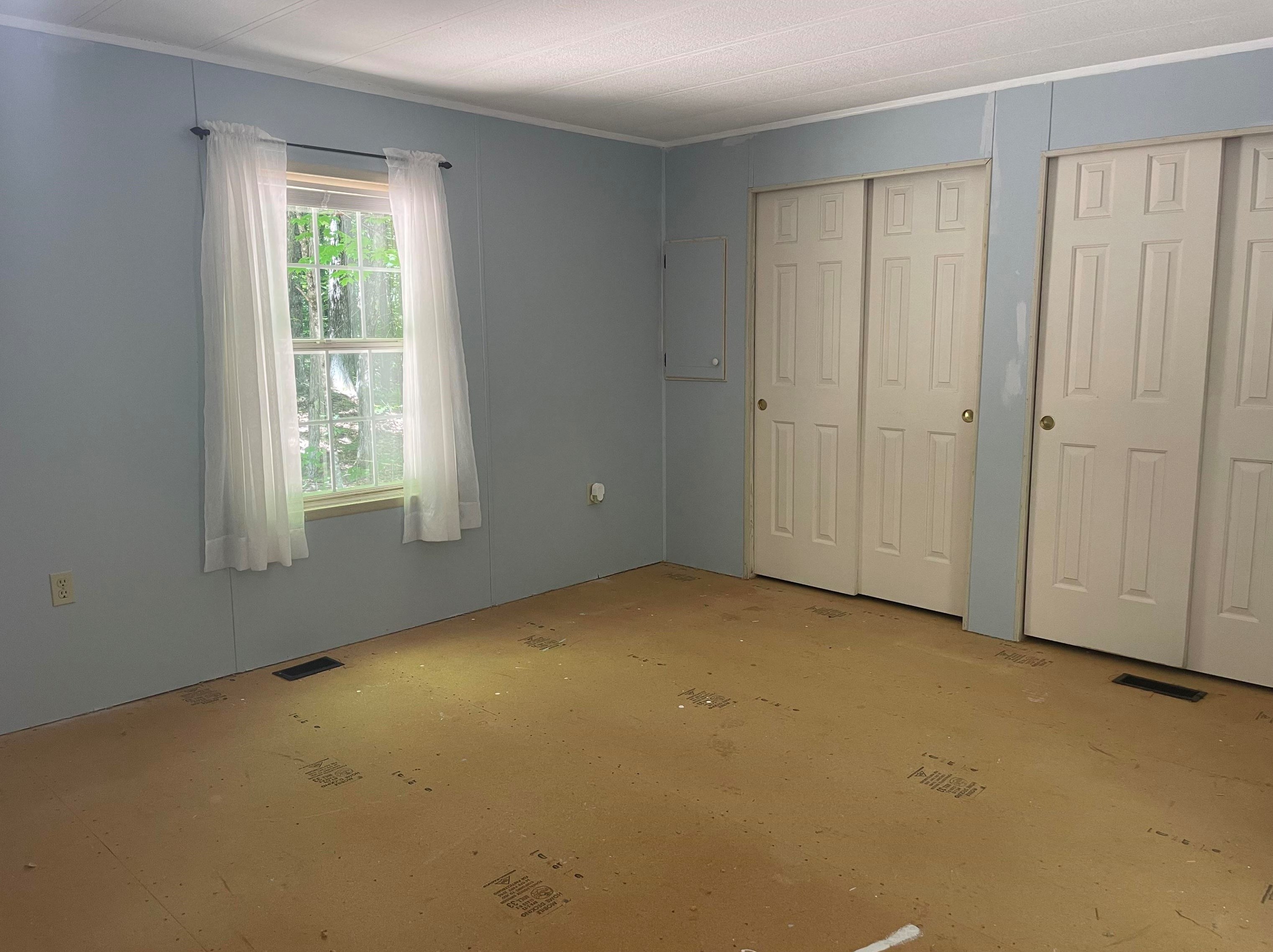 8 Bayberry Ln, Tuftonboro NH  03894-4802 exterior