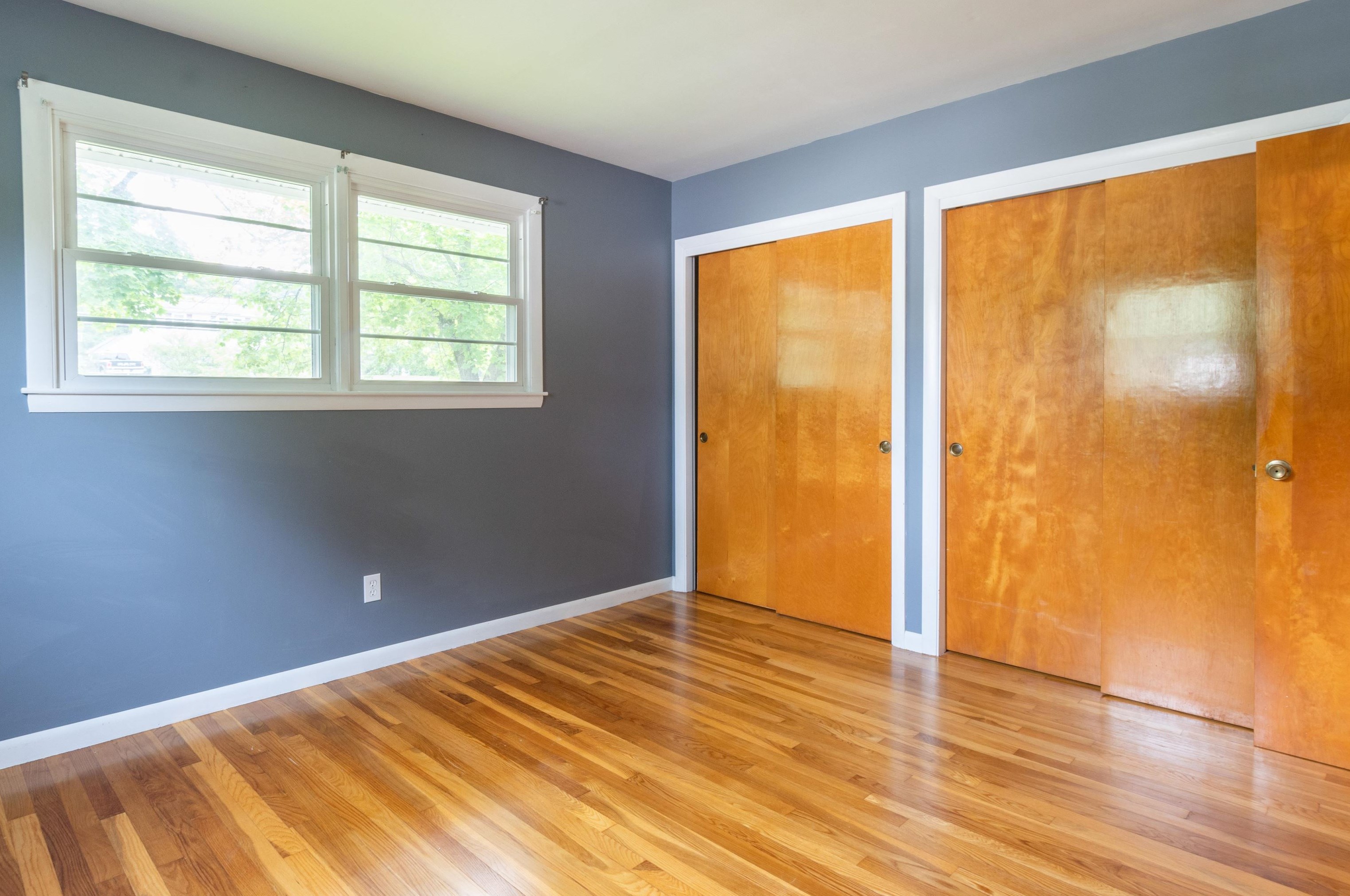 631 Cohas Ave, Manchester NH 03109-5425 exterior