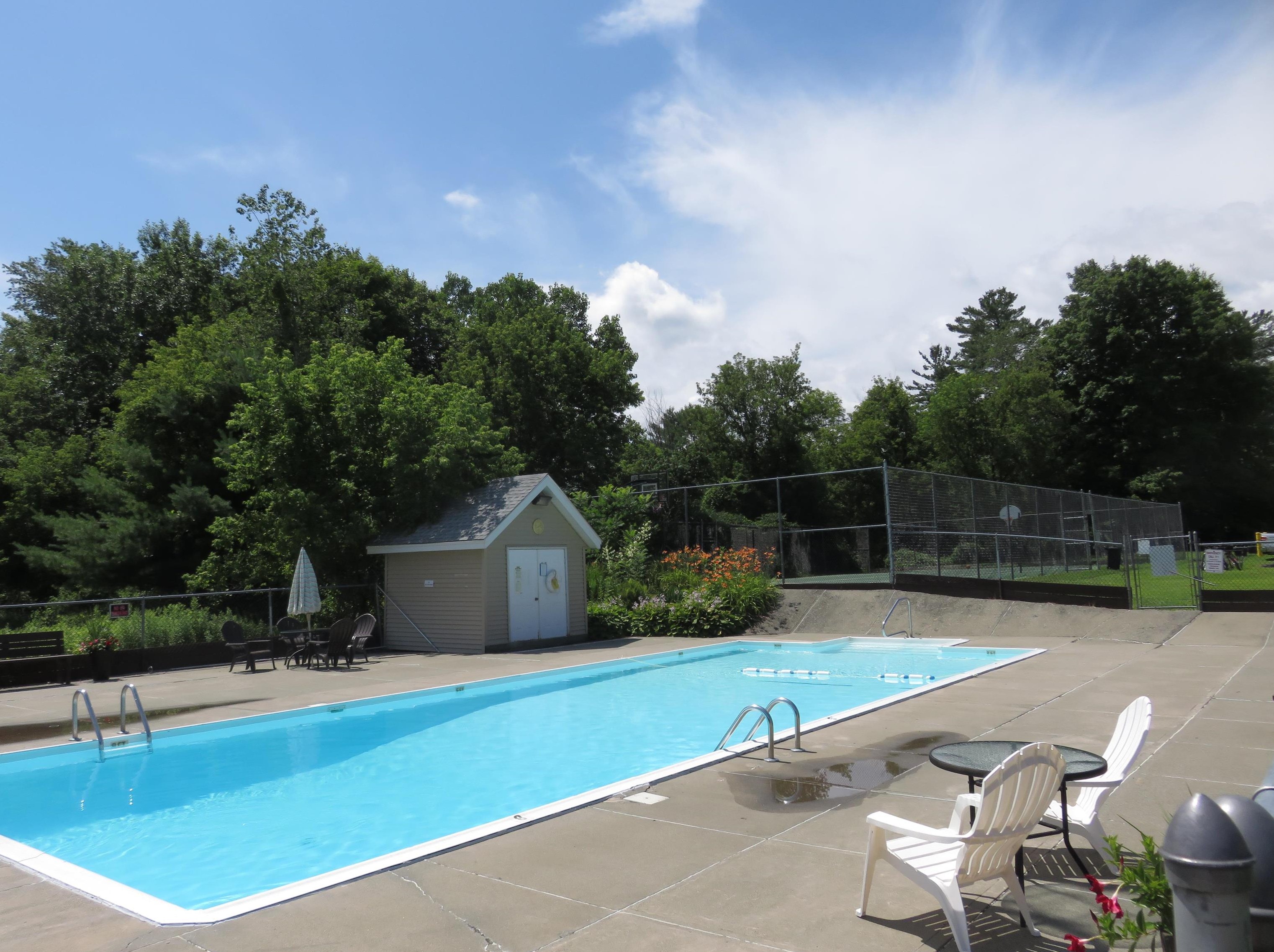 220 Mascoma St, Lebanon NH  03766-2654 exterior