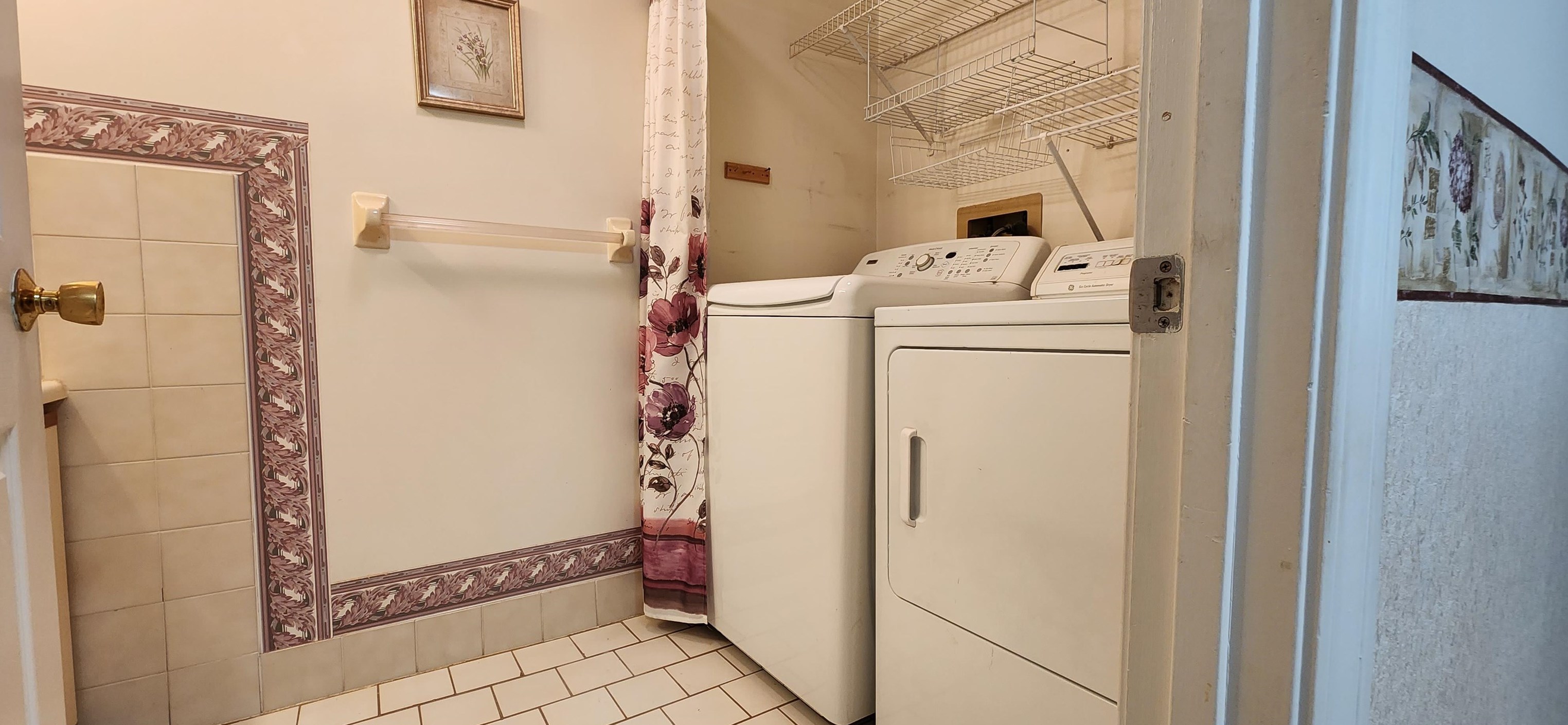 18 Joston Dr, Merrimack NH 03054-7001 exterior