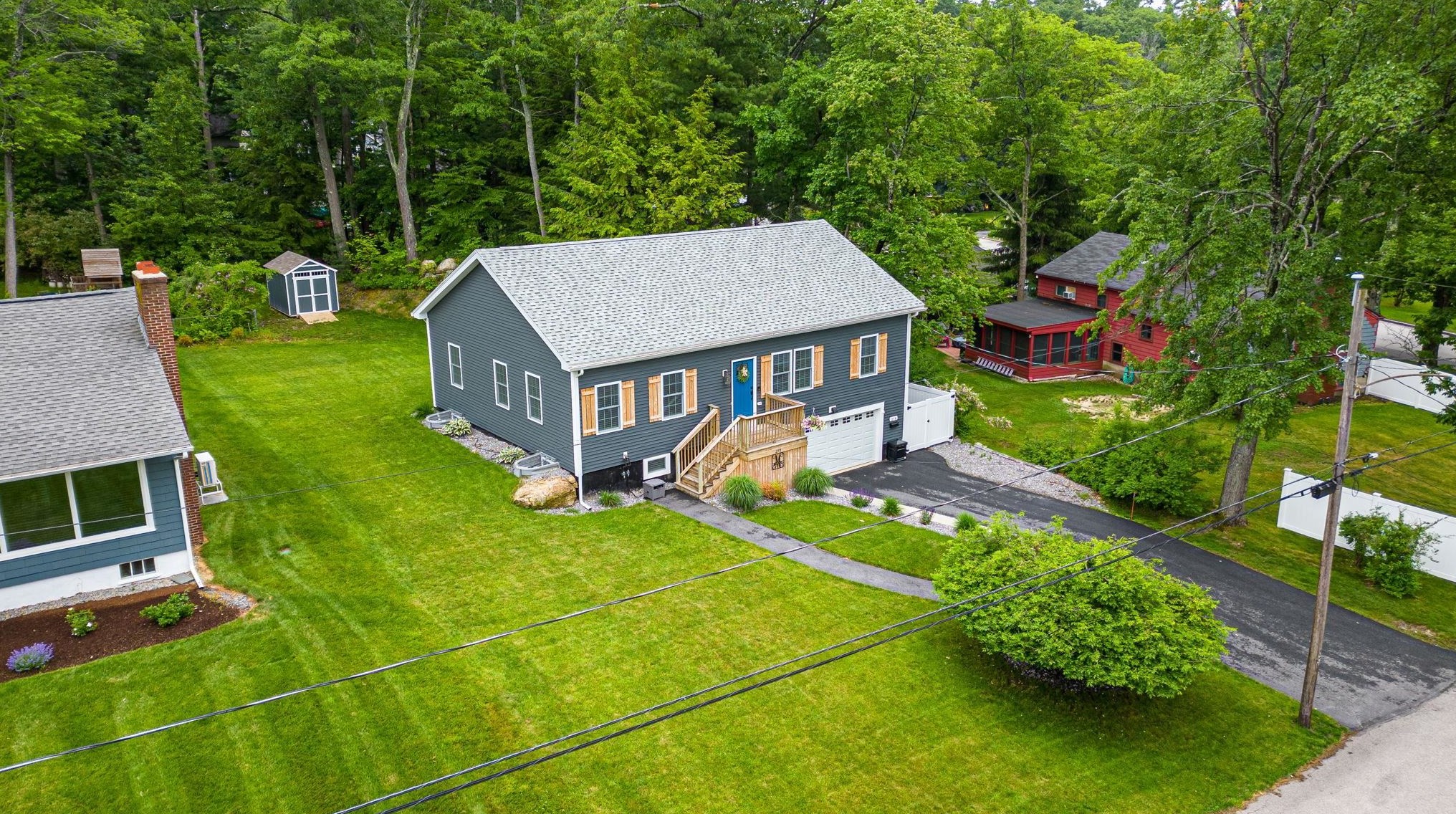 275 Tory Rd, Manchester NH  03104-2633 exterior