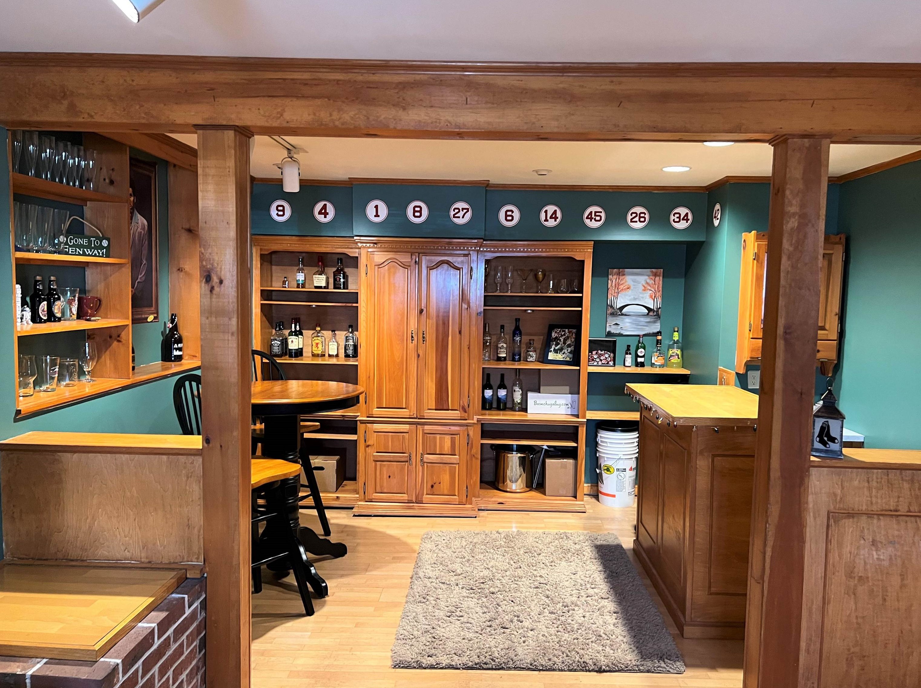 20 Smyth Ln, Manchester NH  03104-4048 exterior