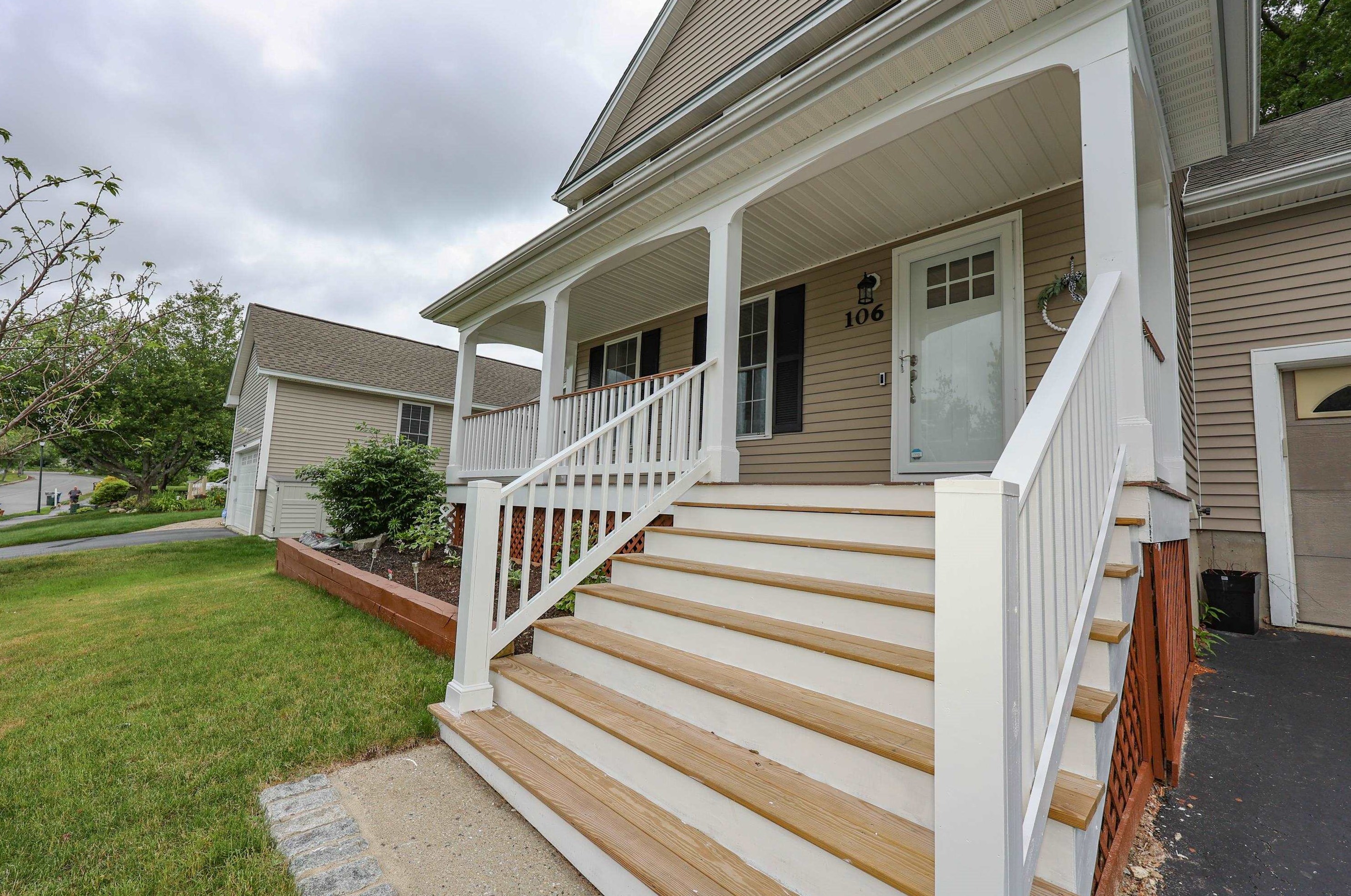 106 Whittington St, Manchester NH  03104-6487 exterior