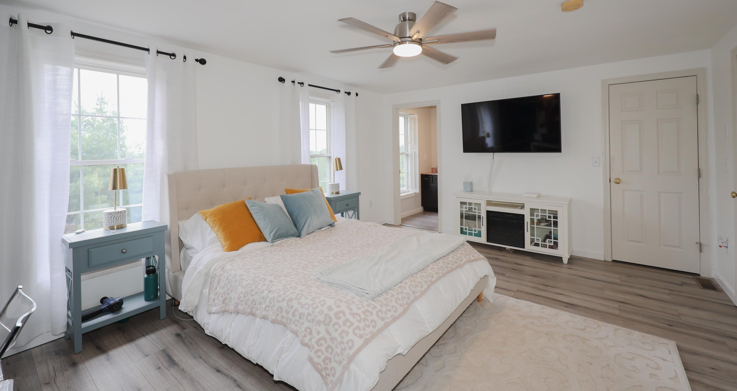 106 Whittington St, Manchester NH  03104-6487 exterior