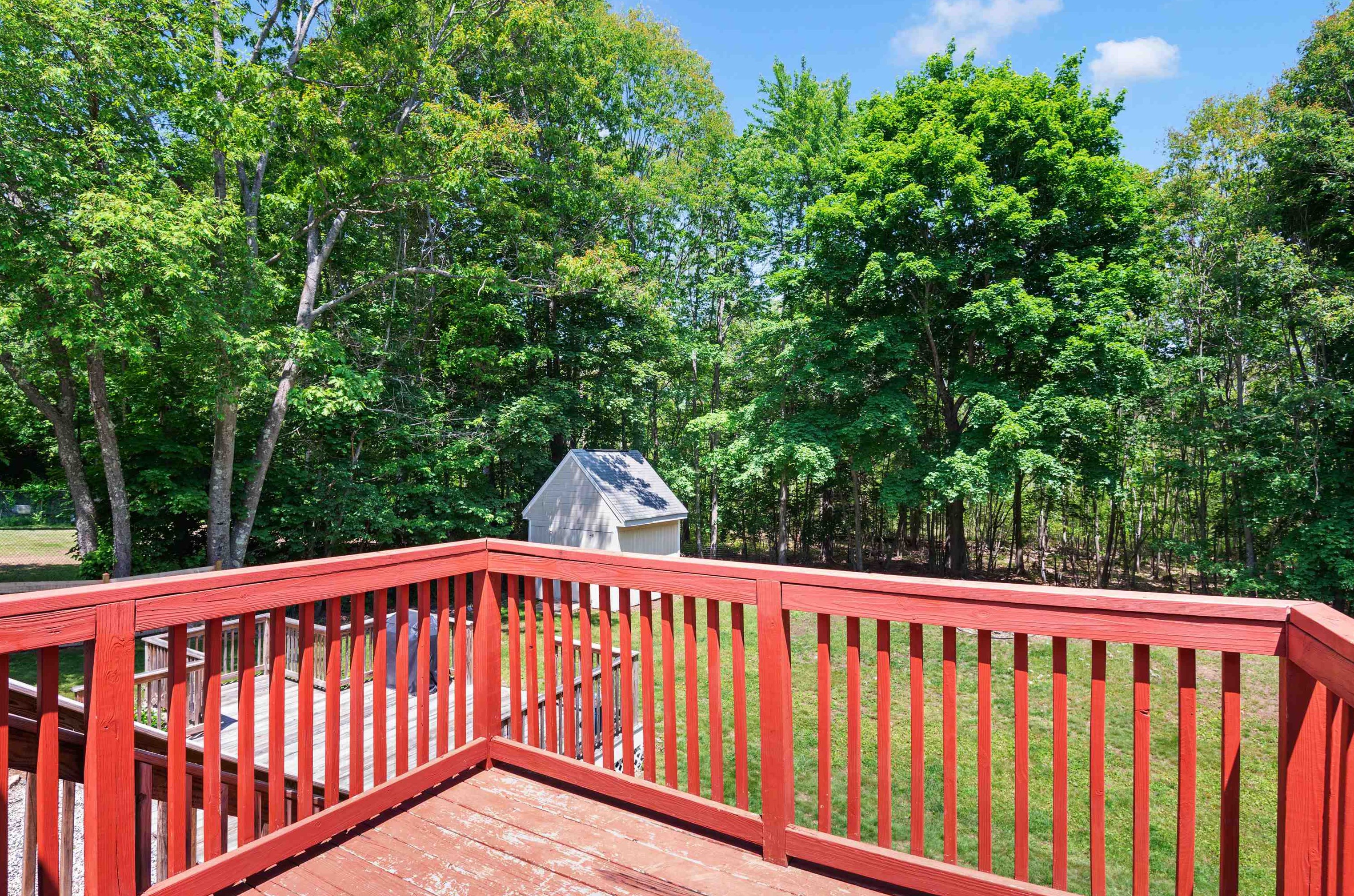 58 Autumn St, Rochester NH  03868-8500 exterior
