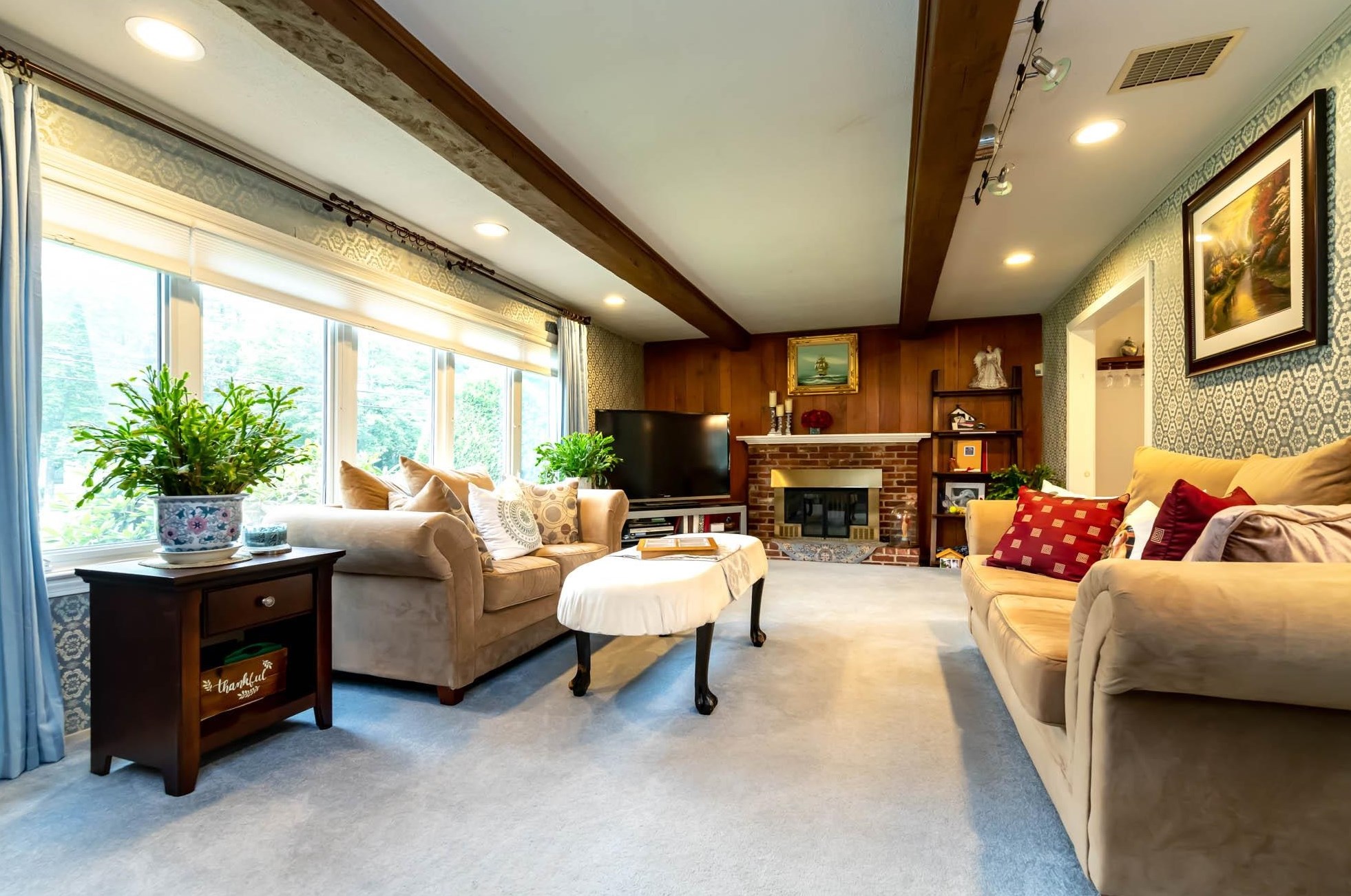 123 Baboosic Lake Rd, Merrimack NH 03054-3522 exterior