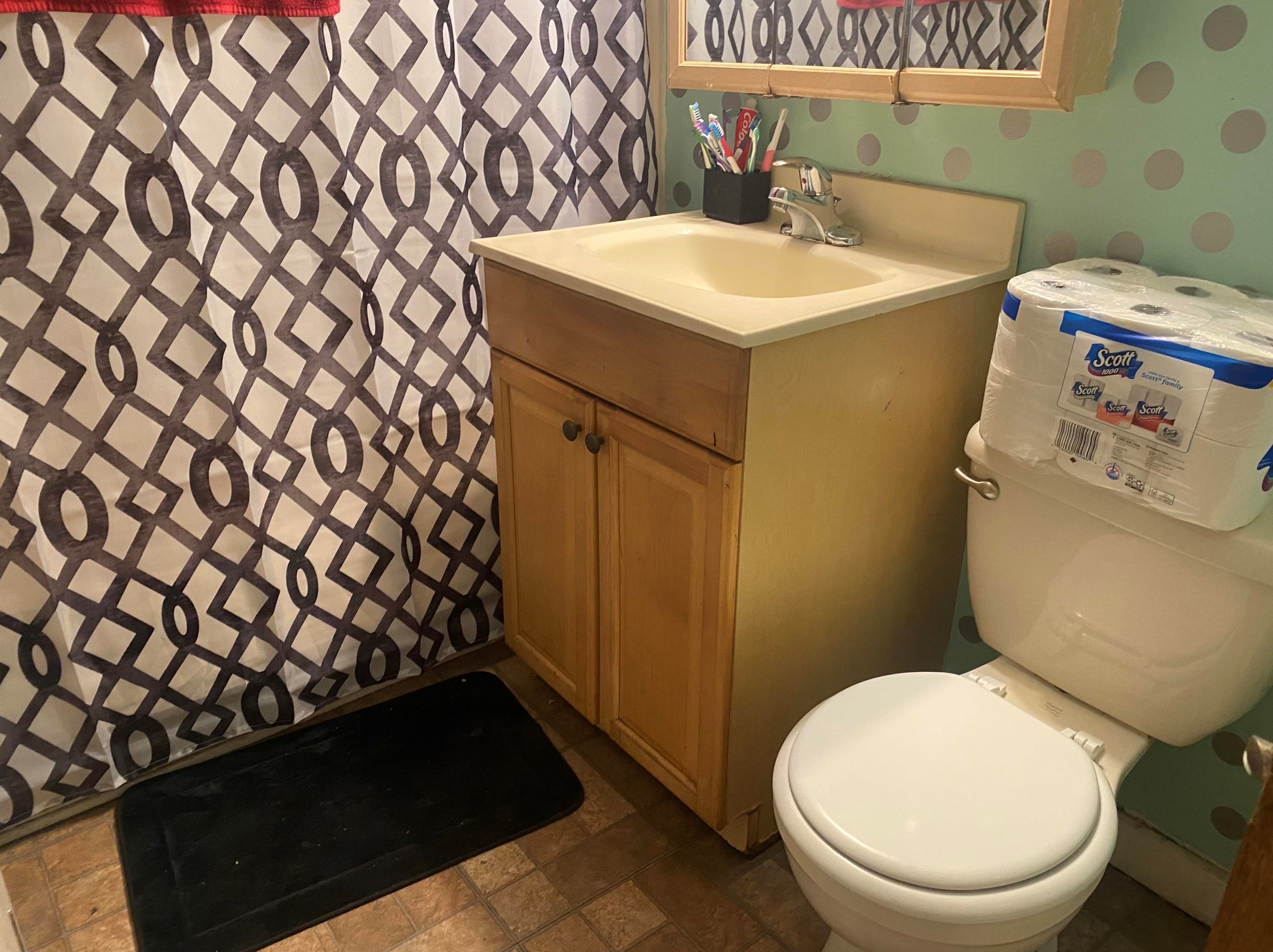 21 Elm St, Manchester NH 03101-2716 exterior