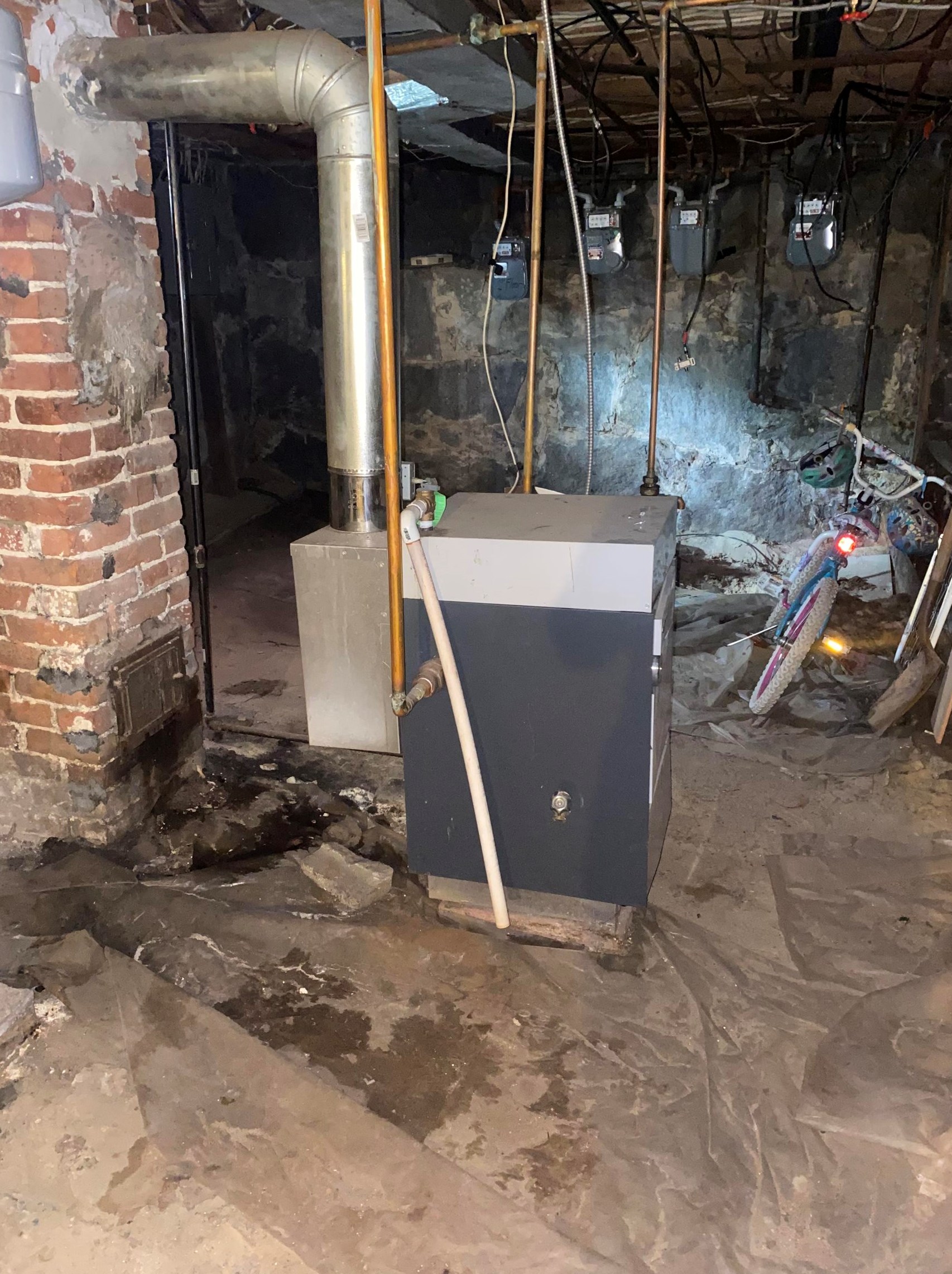 21 Elm St, Manchester NH 03101-2716 exterior