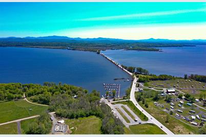 1 Route 2, South Hero, VT 05486 - Photo 1