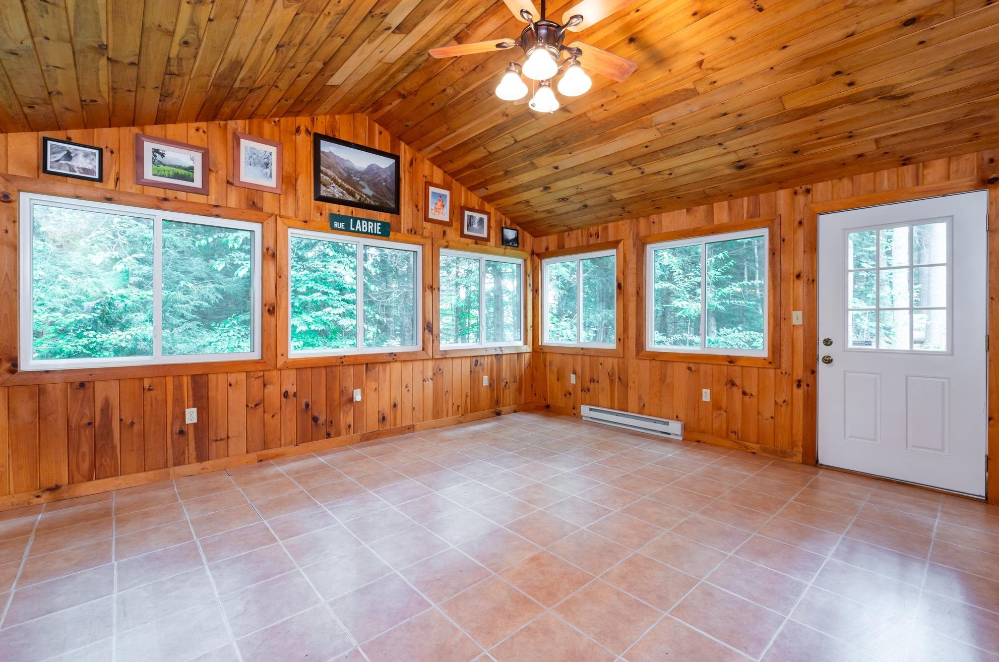 30 Beebe Ln, Merrimack NH 03054-2945 exterior