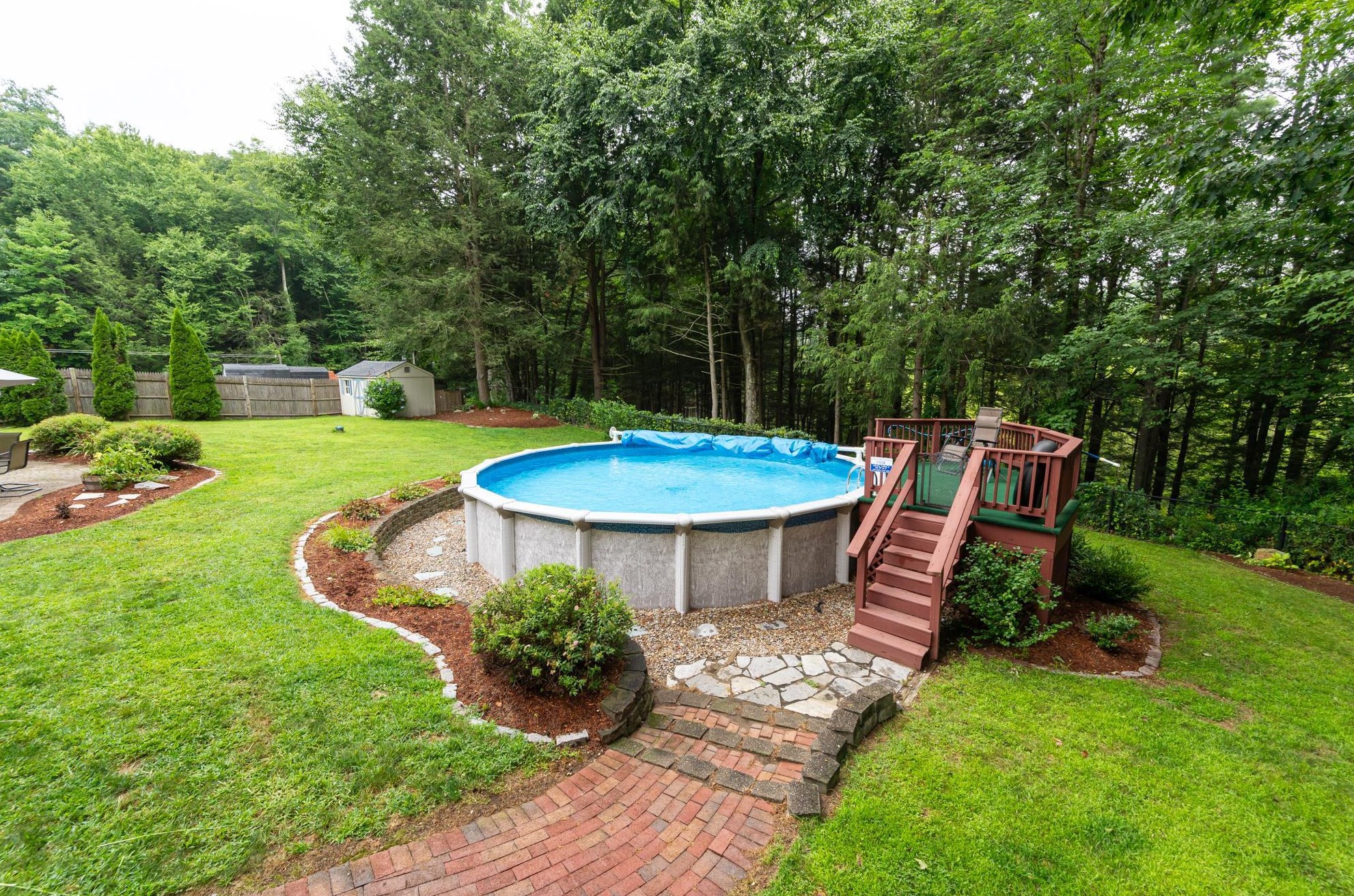 30 Beebe Ln, Merrimack NH 03054-2945 exterior