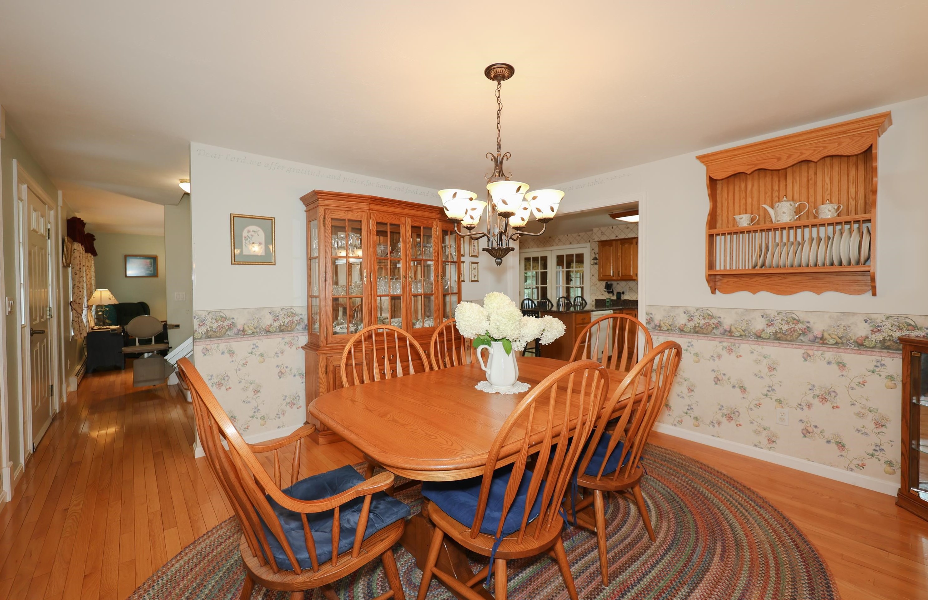 19 Proctor Rd, Manchester NH 03110-4723 exterior