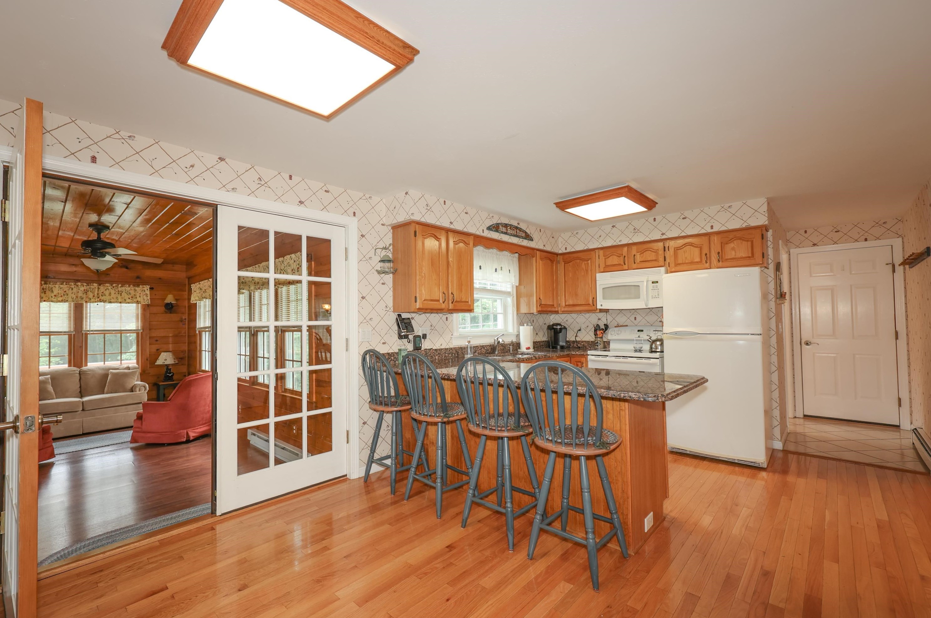 19 Proctor Rd, Manchester NH 03110-4723 exterior