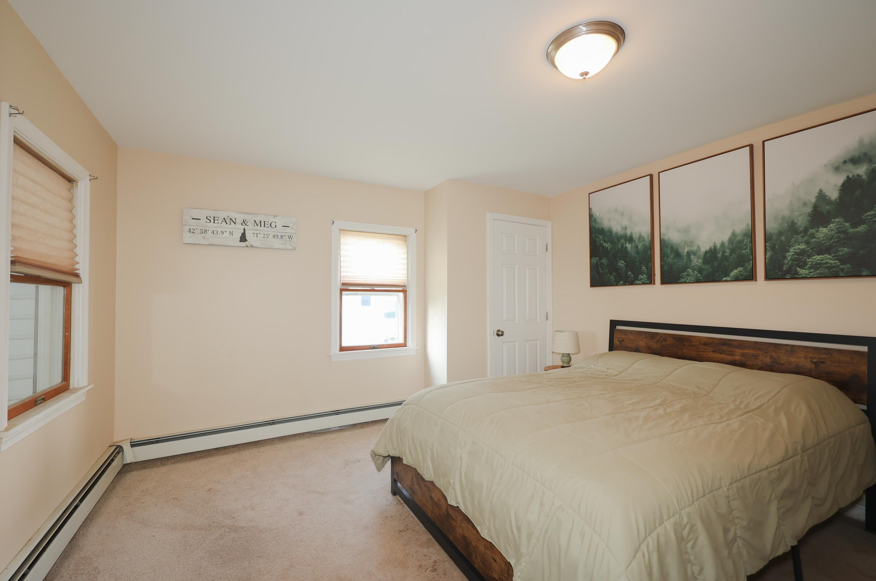 161 Mammoth Rd, Manchester NH  03109-4907 exterior