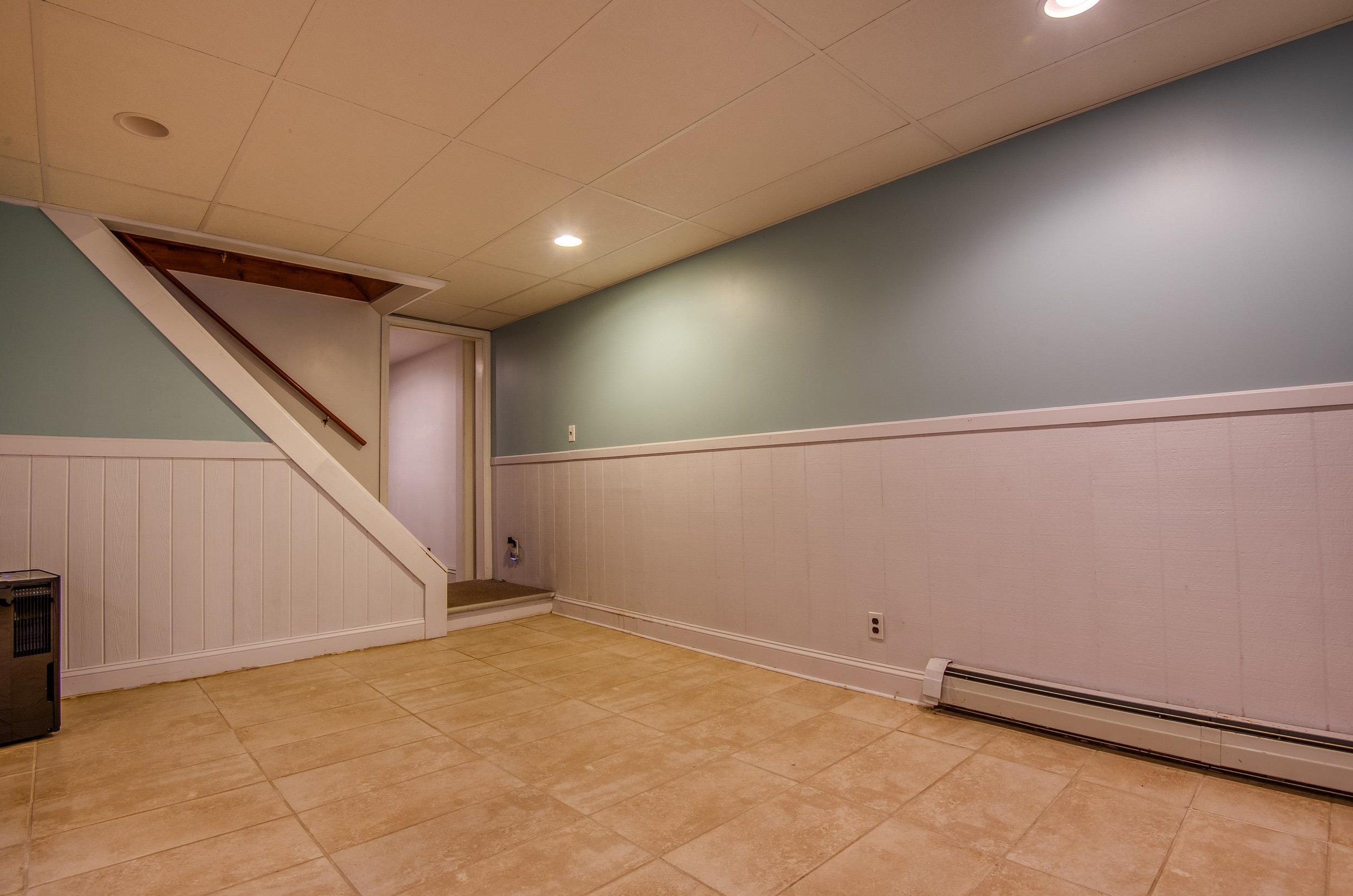 2 Stony Brk Rd, Shelburne NH  03581-1350 exterior