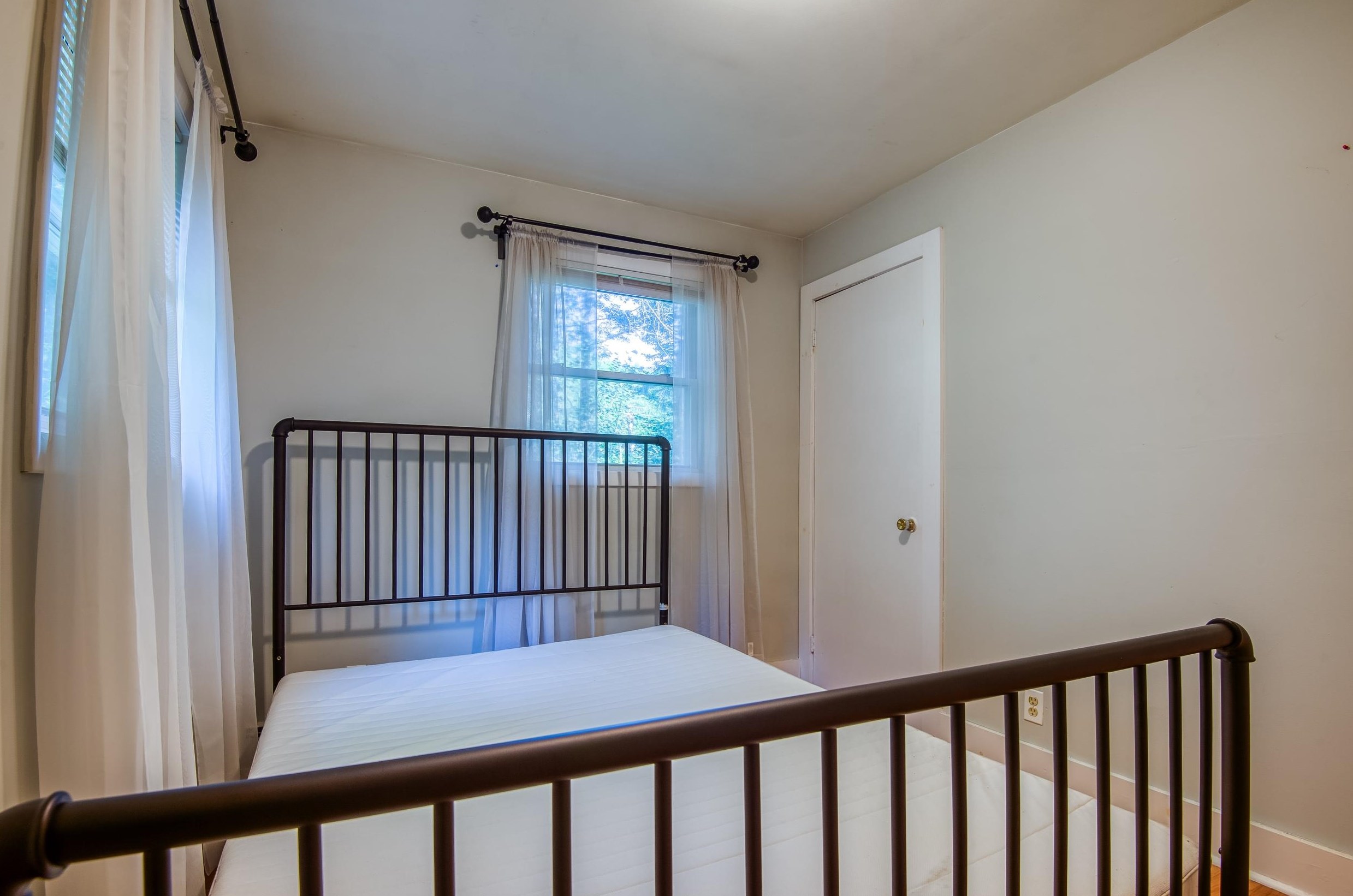 2 Stony Brk Rd, Shelburne NH  03581-1350 exterior