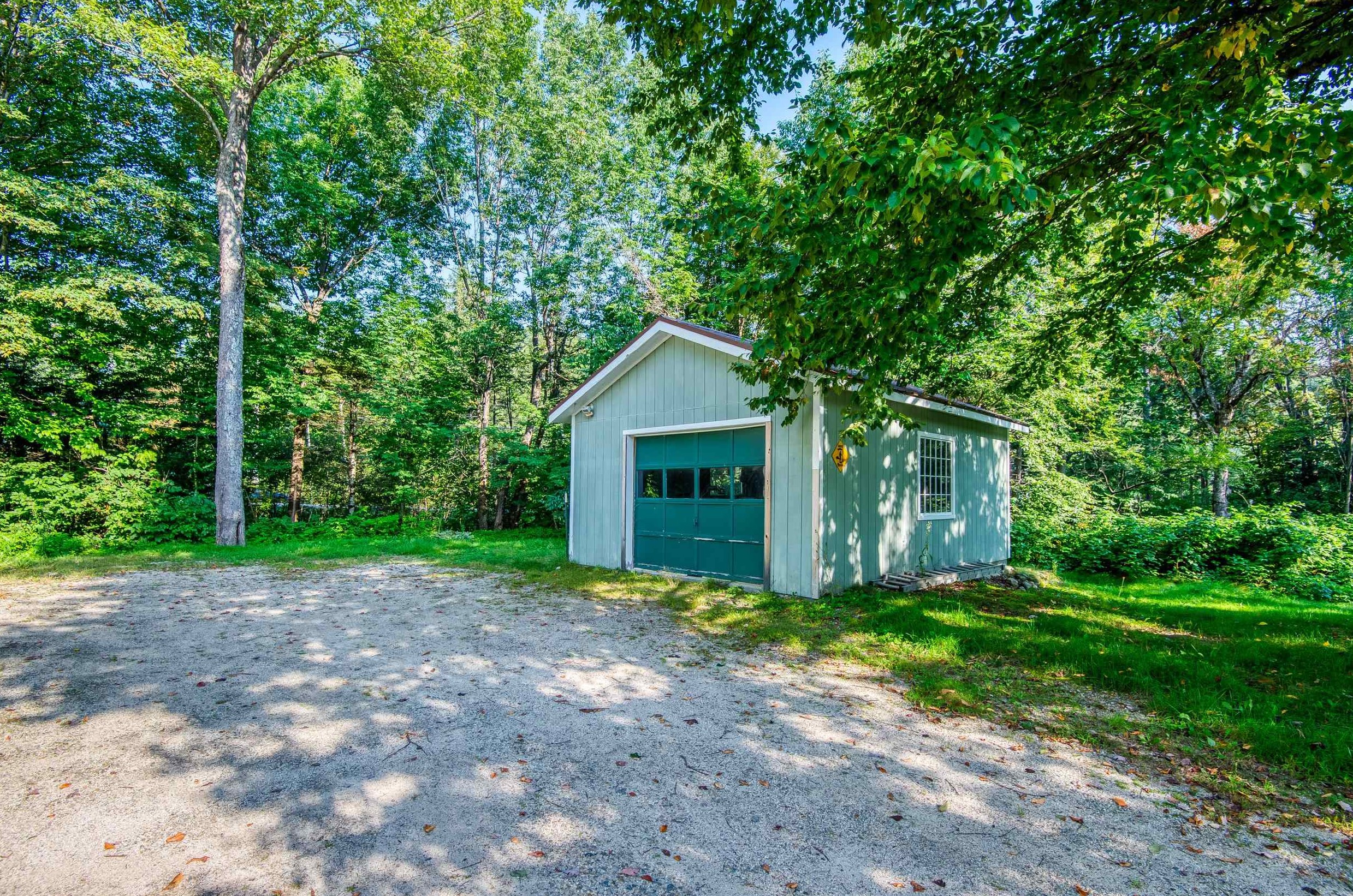 2 Stony Brk Rd, Shelburne NH  03581-1350 exterior