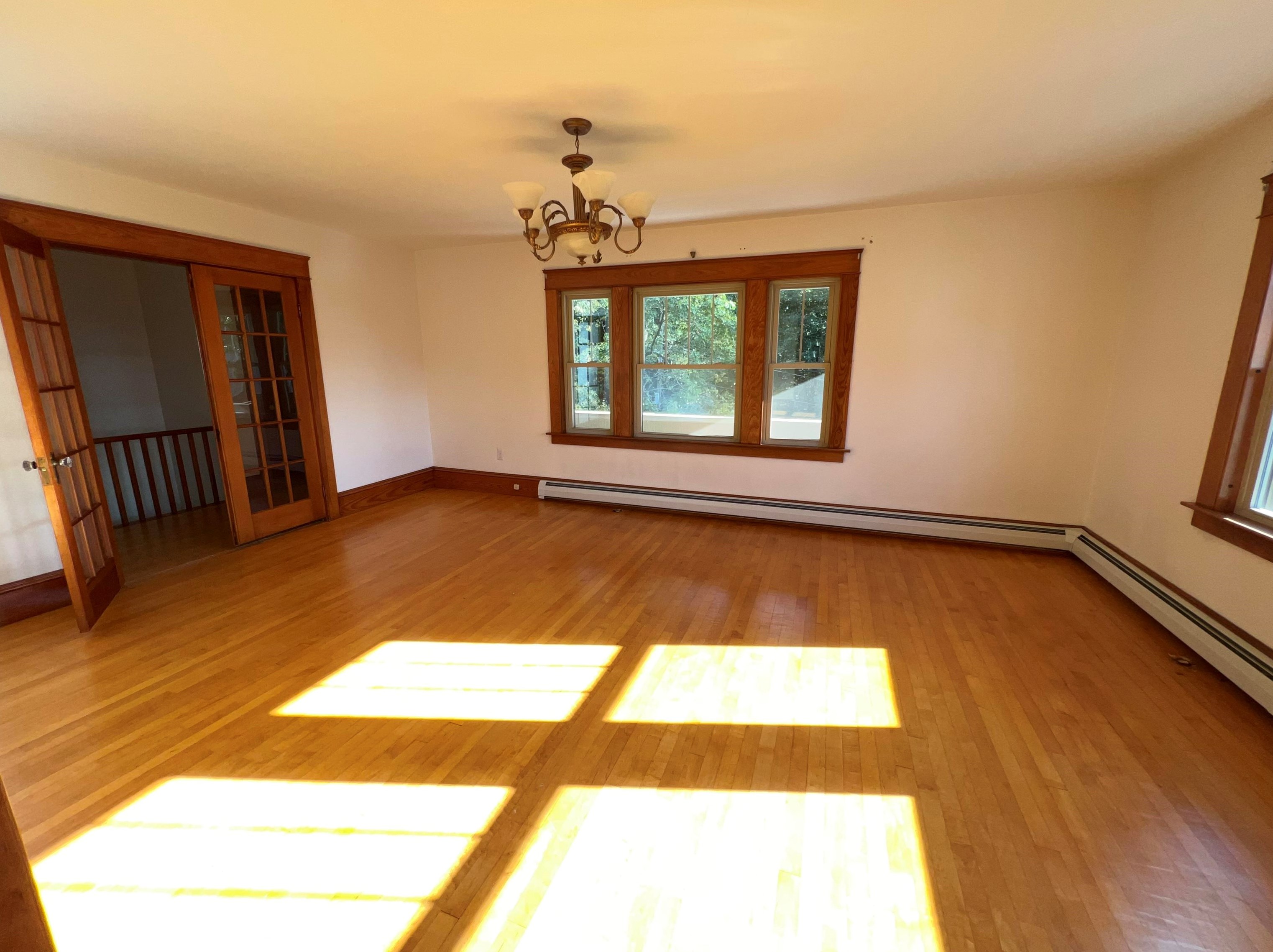 526 Amherst St, Manchester NH 03104-5083 exterior