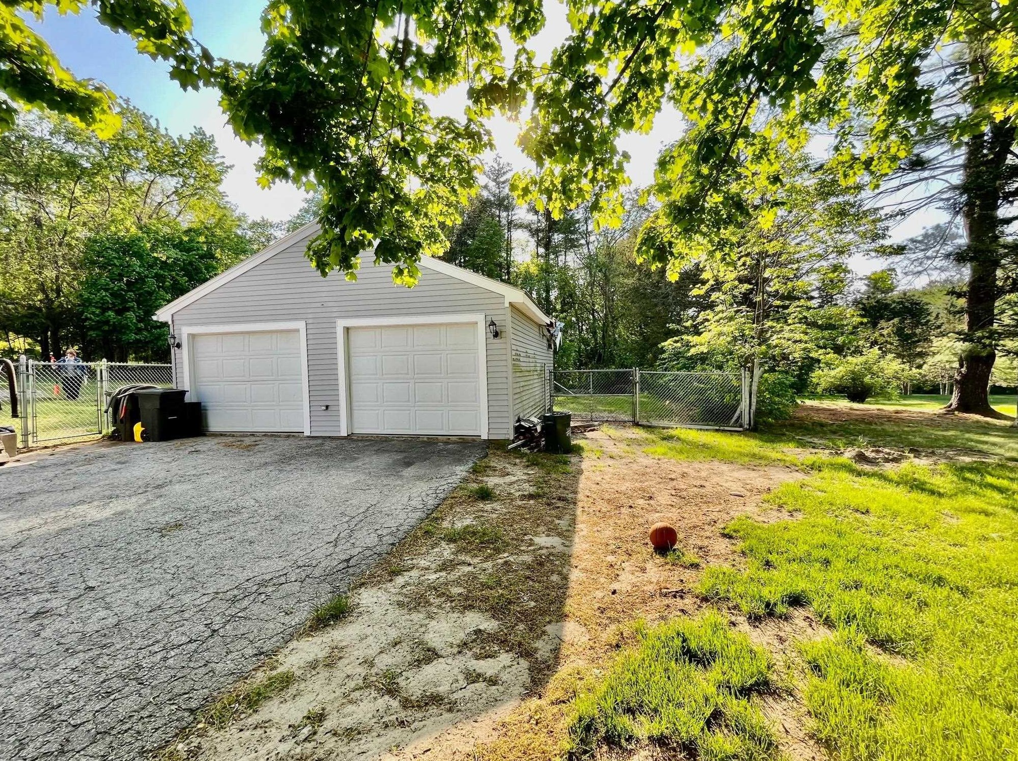 74 Main St, Plaistow NH 03865-3034 exterior