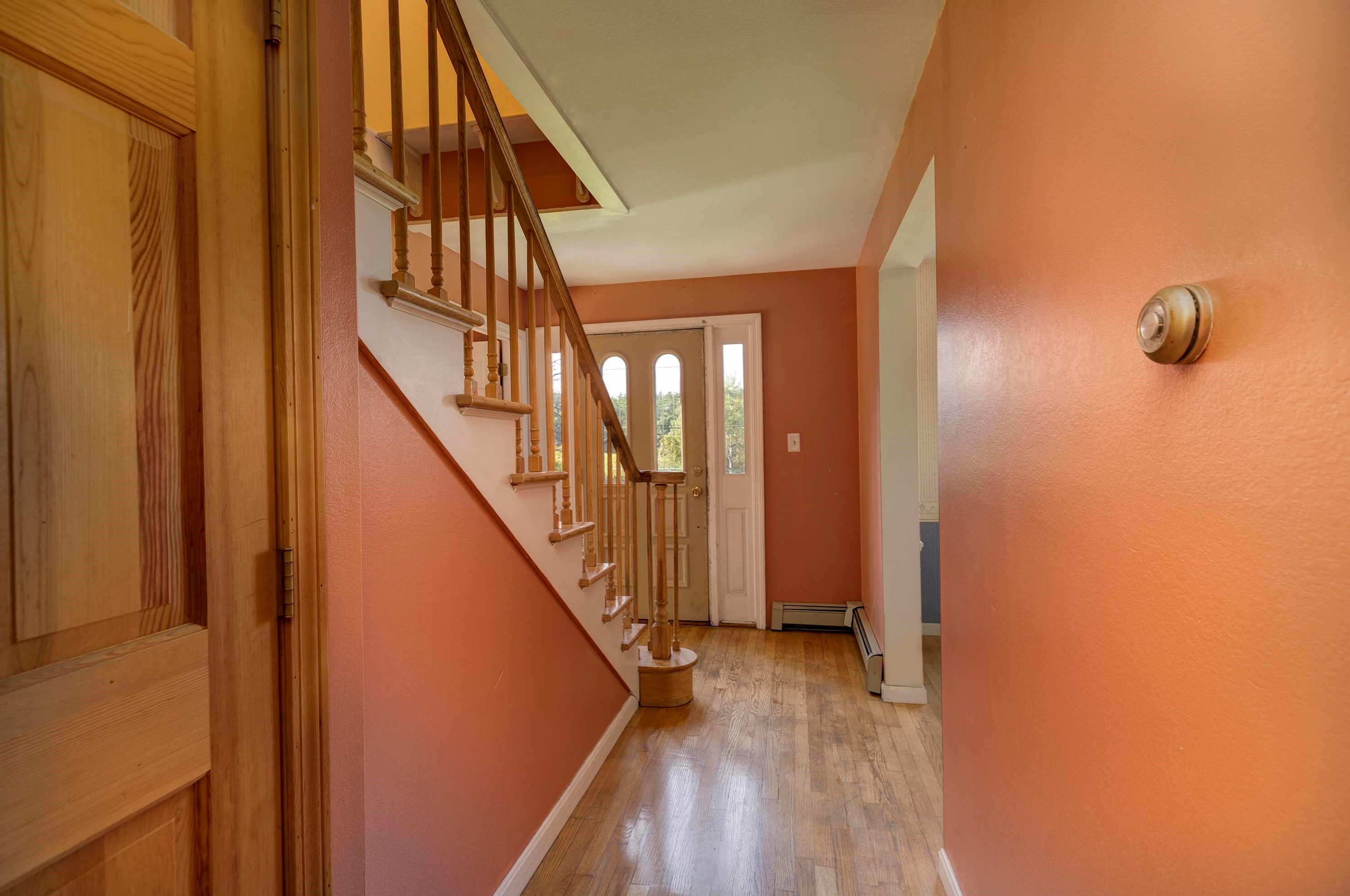 463 Meriden Rd, Lebanon NH  03766-2402 exterior