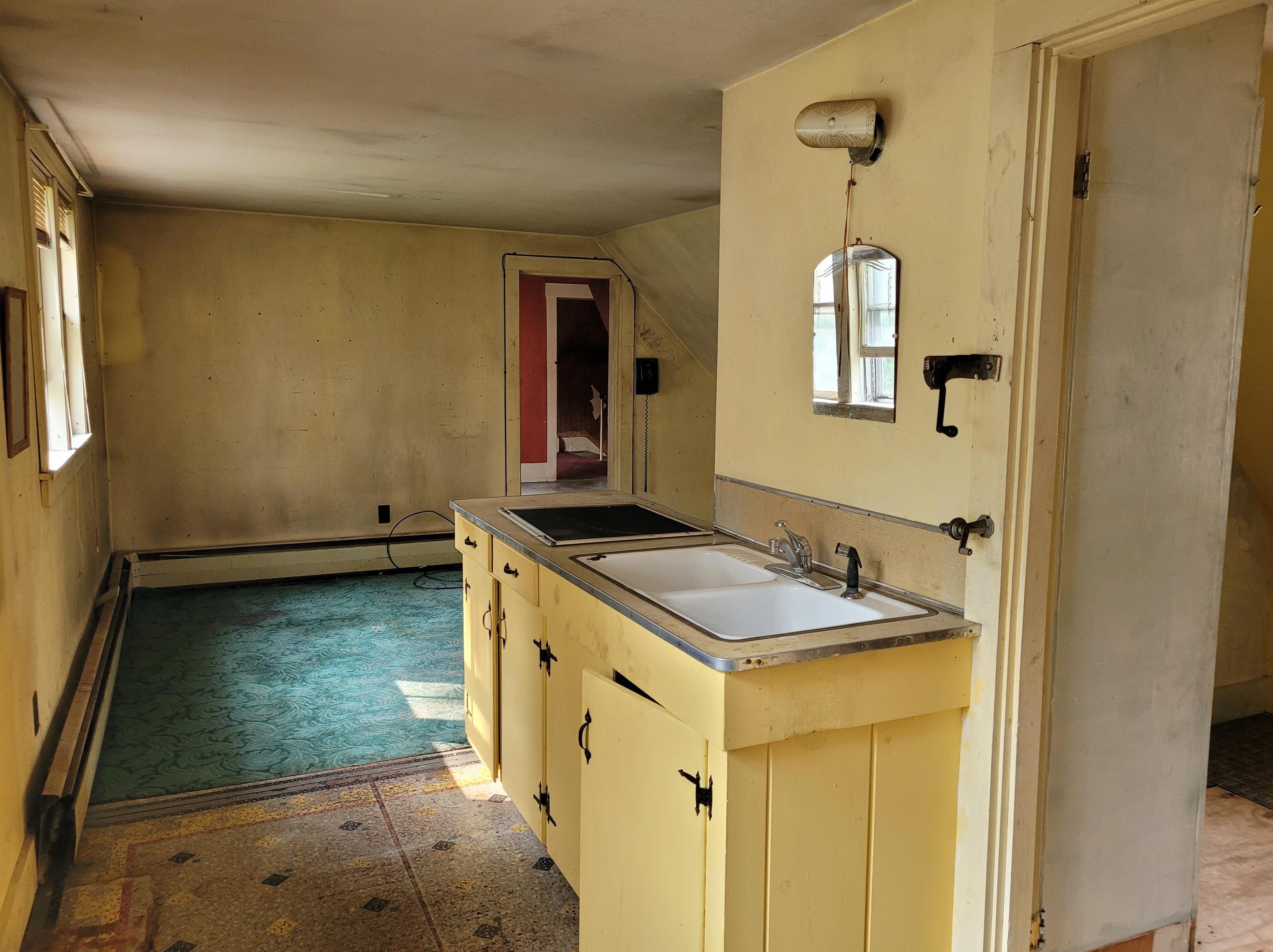 75 Highland St, Bridgewater NH 03264-3601 exterior