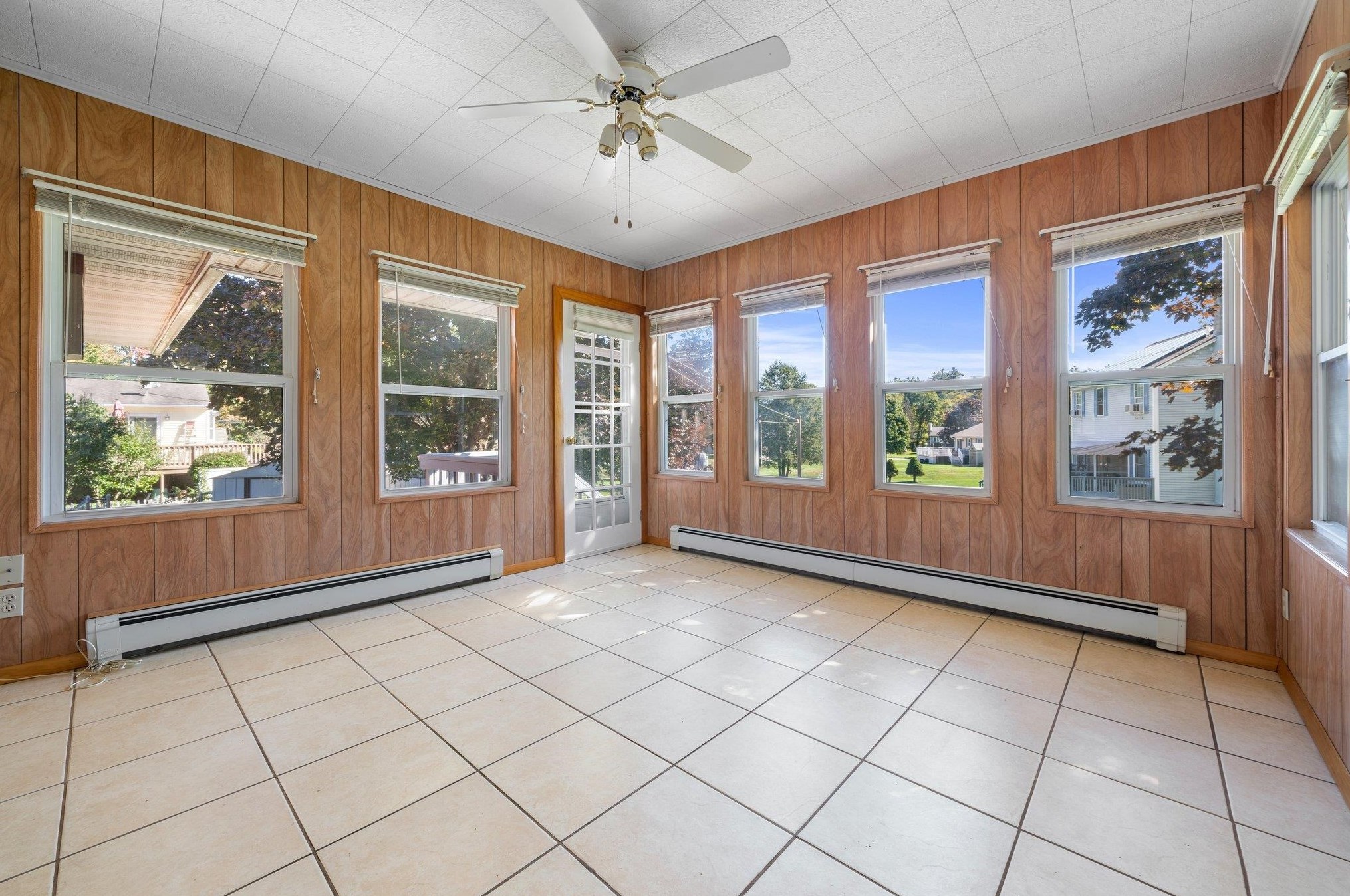 12 Bambi Trl, Merrimack NH  03054-2963 exterior