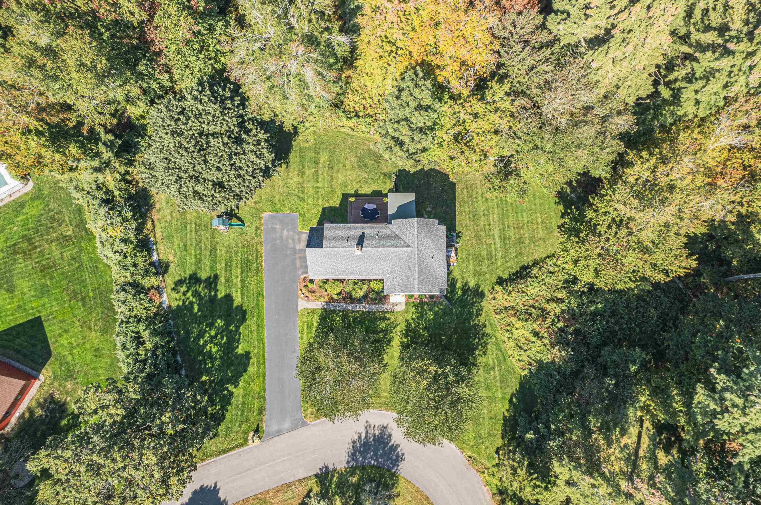 20 French Ct, Merrimack NH 03054-2400 exterior