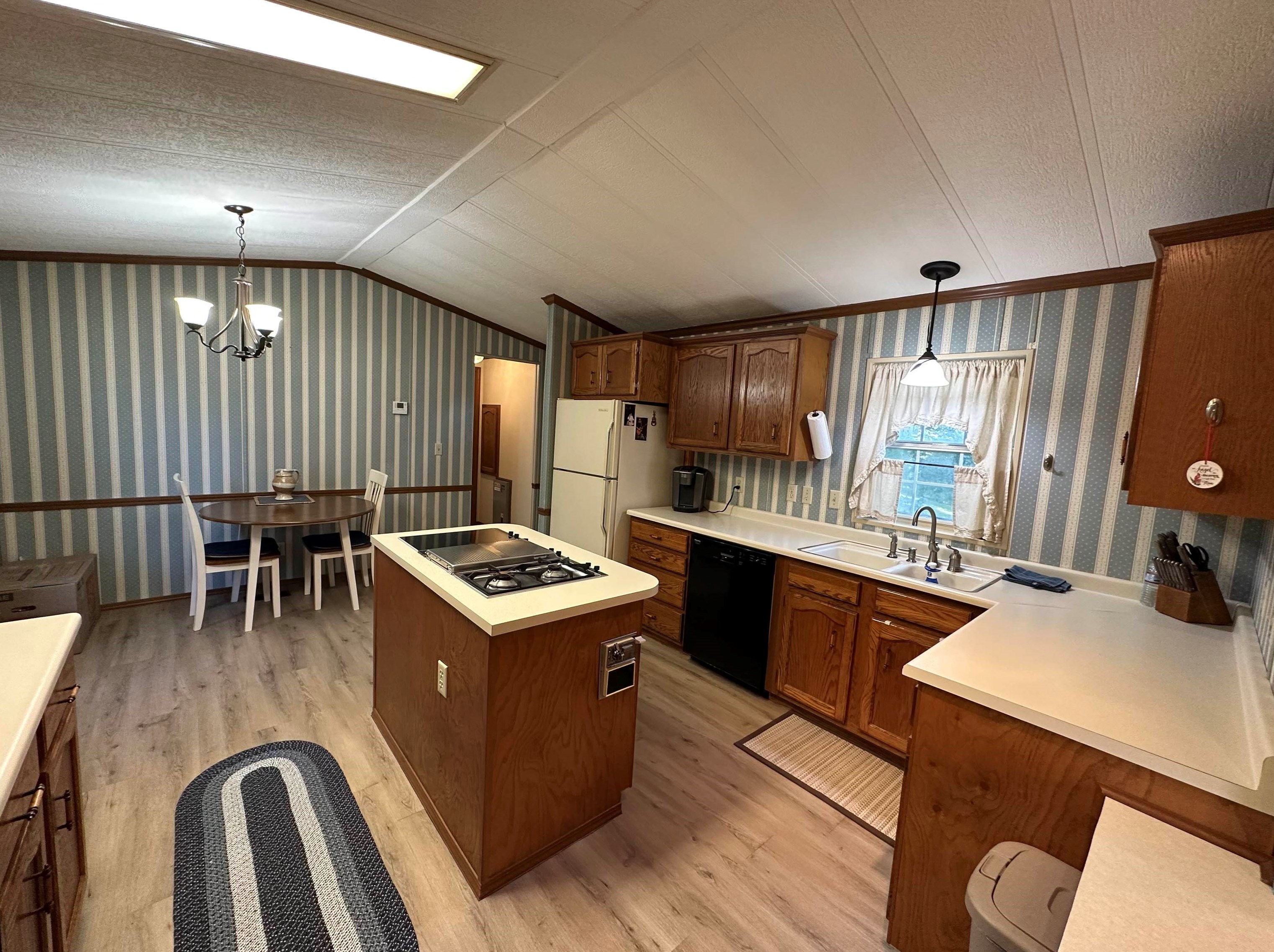 40 Gooseberry Cir, Rochester NH  03867-5267 exterior