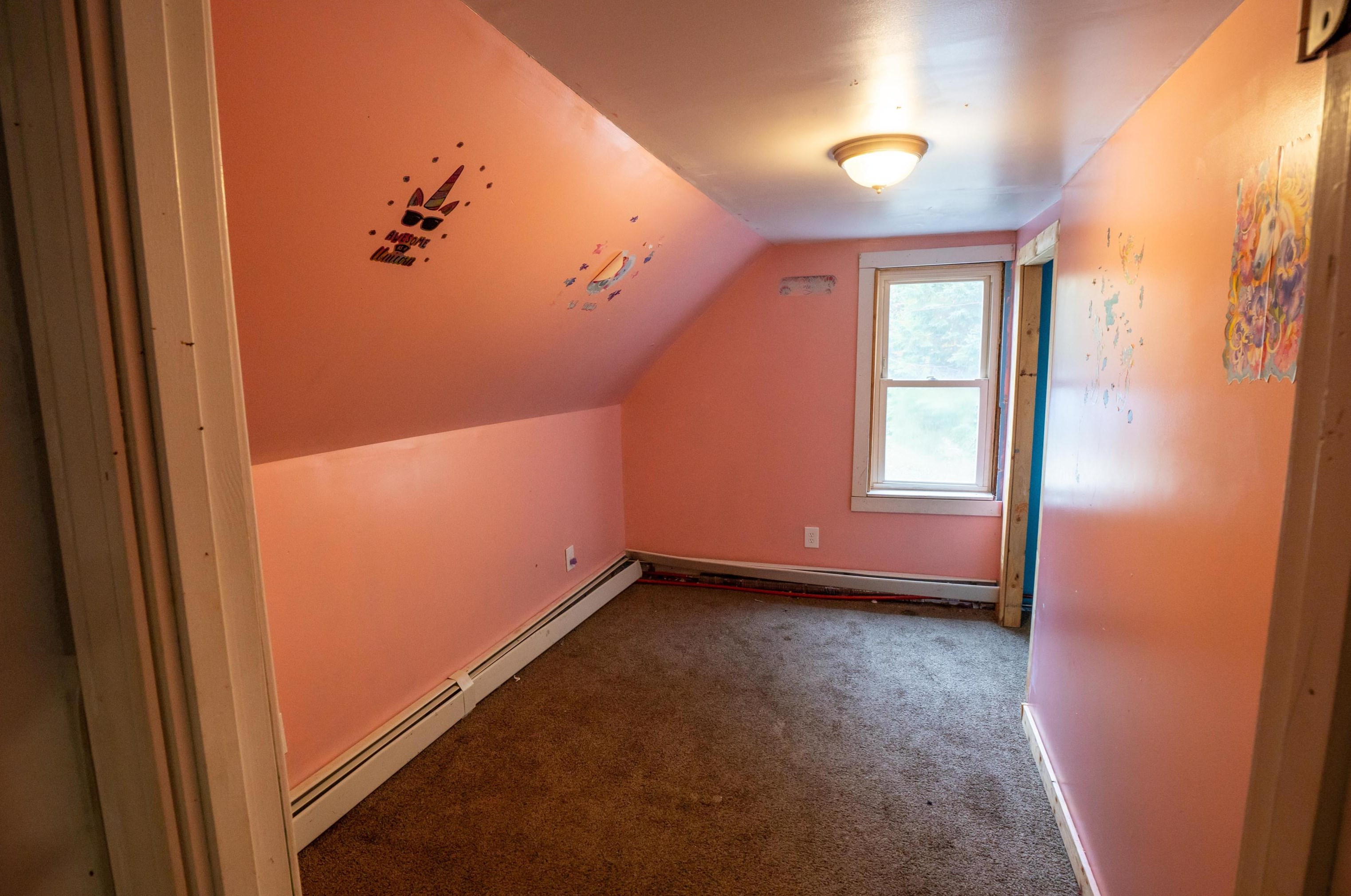 56 Iceland St, Berlin NH  03570-3043 exterior