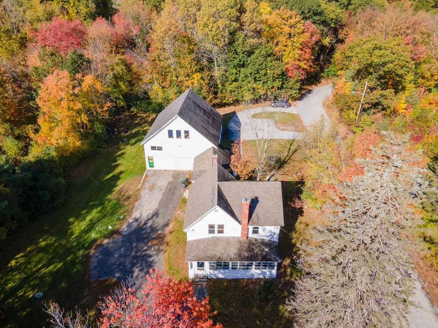 6 Leonard Ave, Manchester NH  03106-1053 exterior