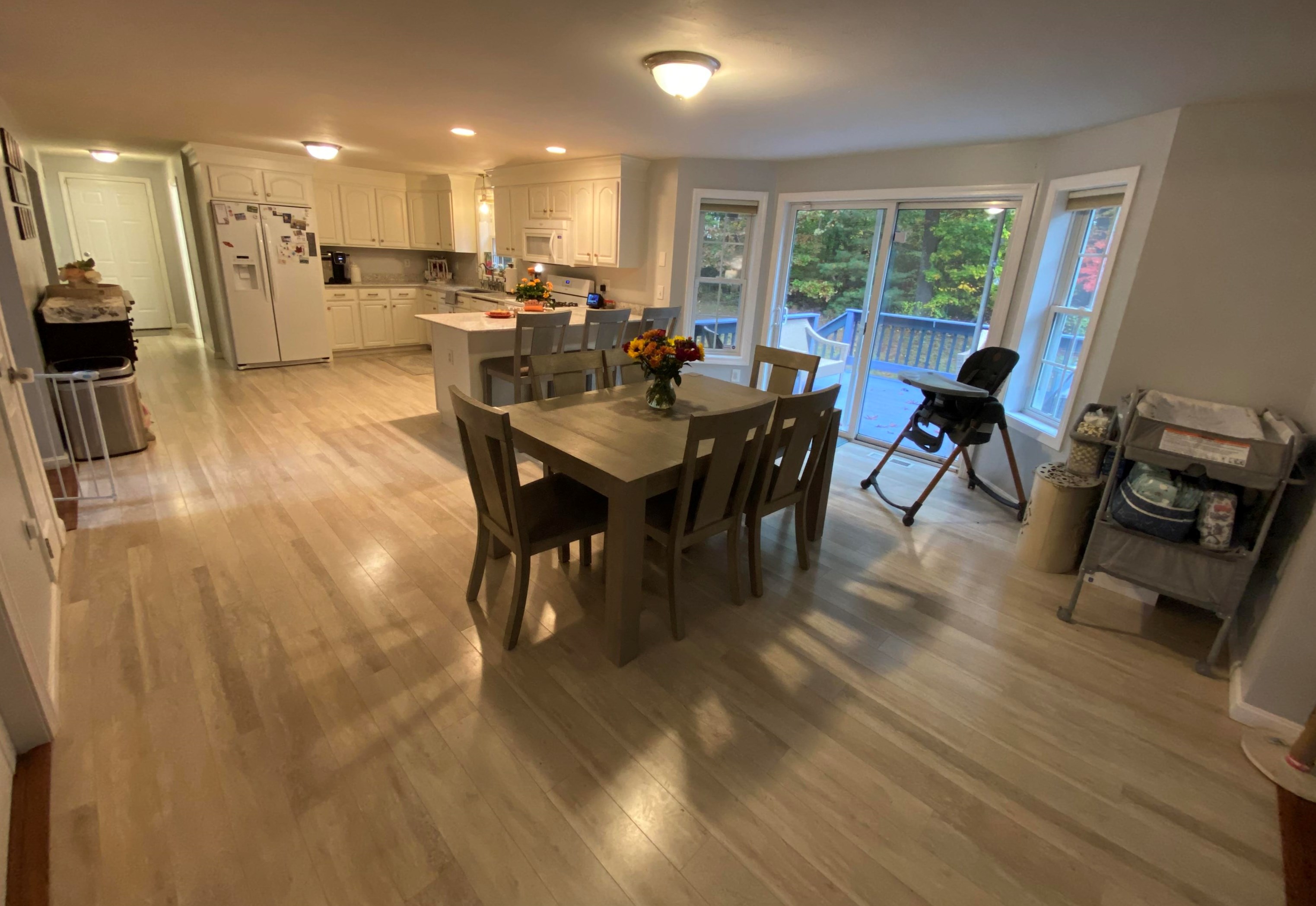 56 Lawrence Rd, Hudson NH  03051-3137 exterior