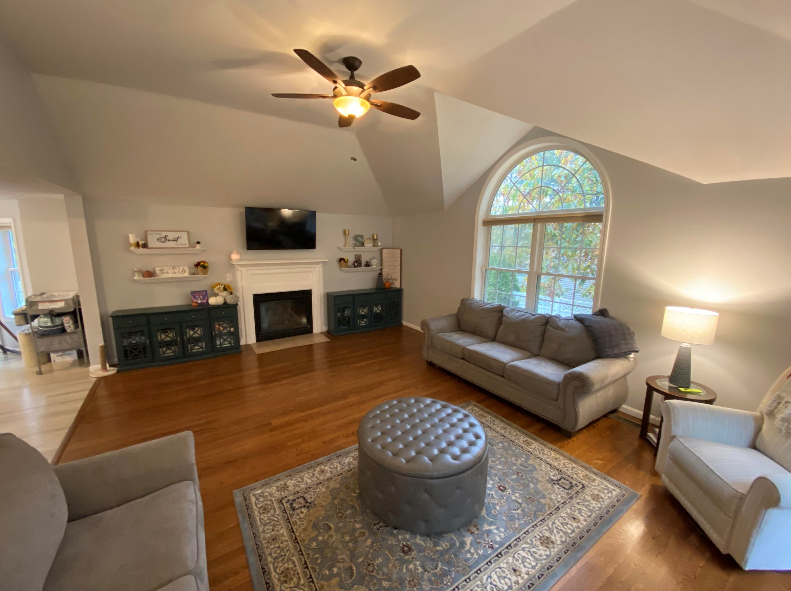 56 Lawrence Rd, Hudson NH  03051-3137 exterior