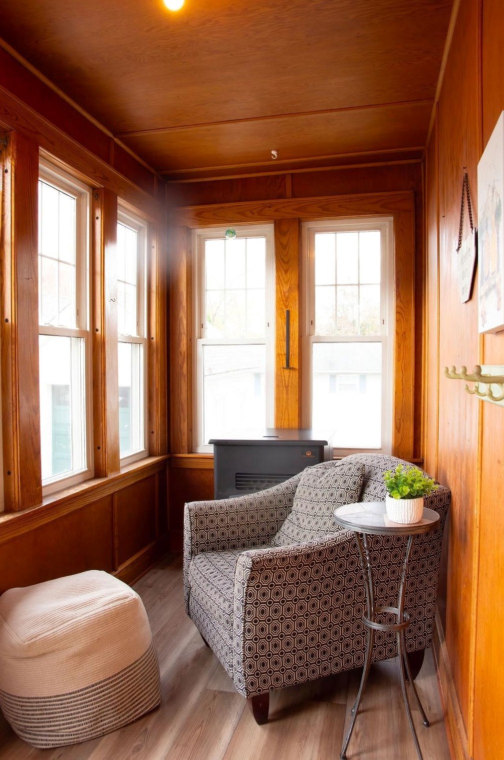 104 Porter St, Manchester NH  03103-2956 exterior