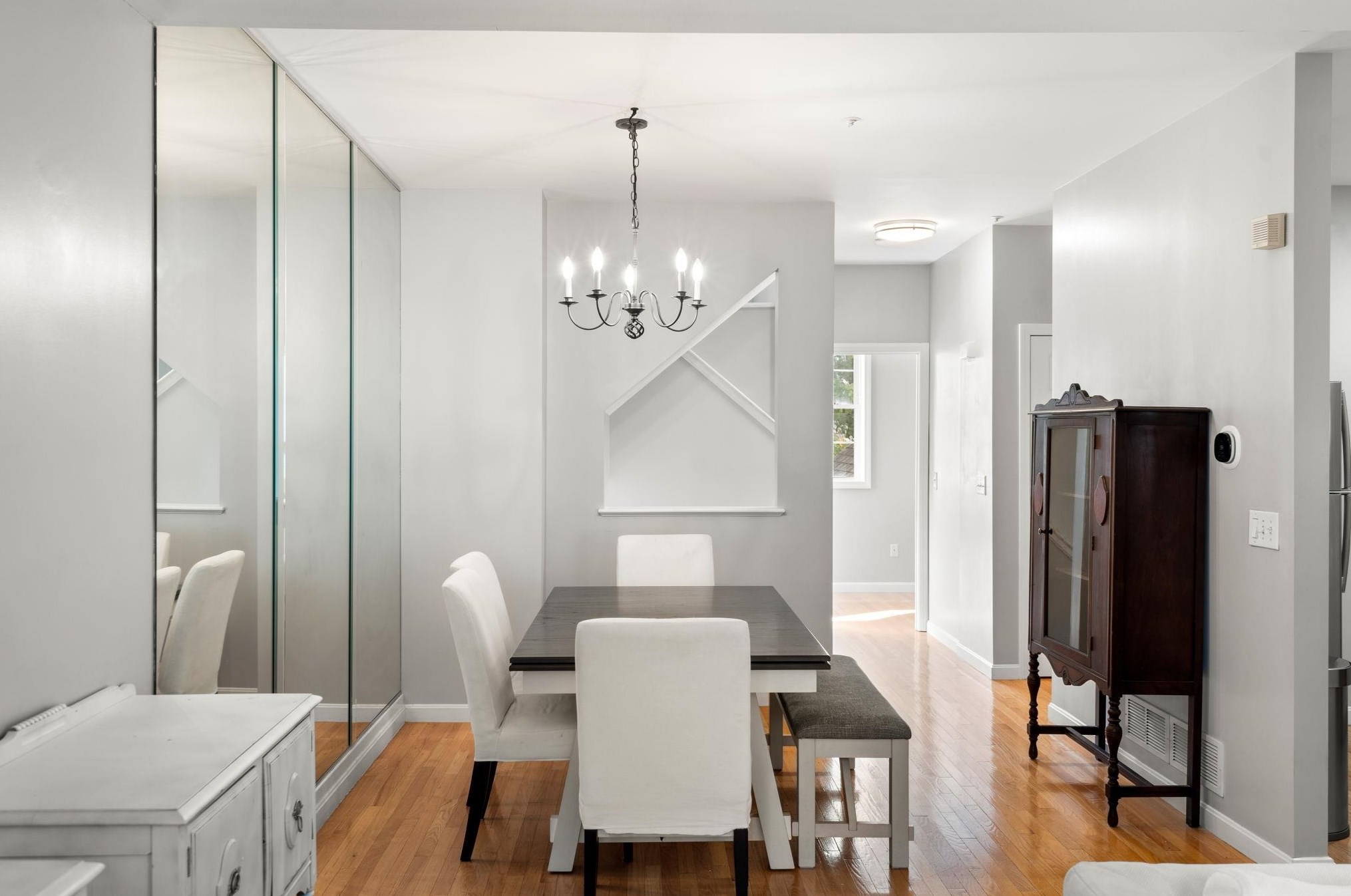 12 Edward Cir, Manchester NH  03110-6867 exterior