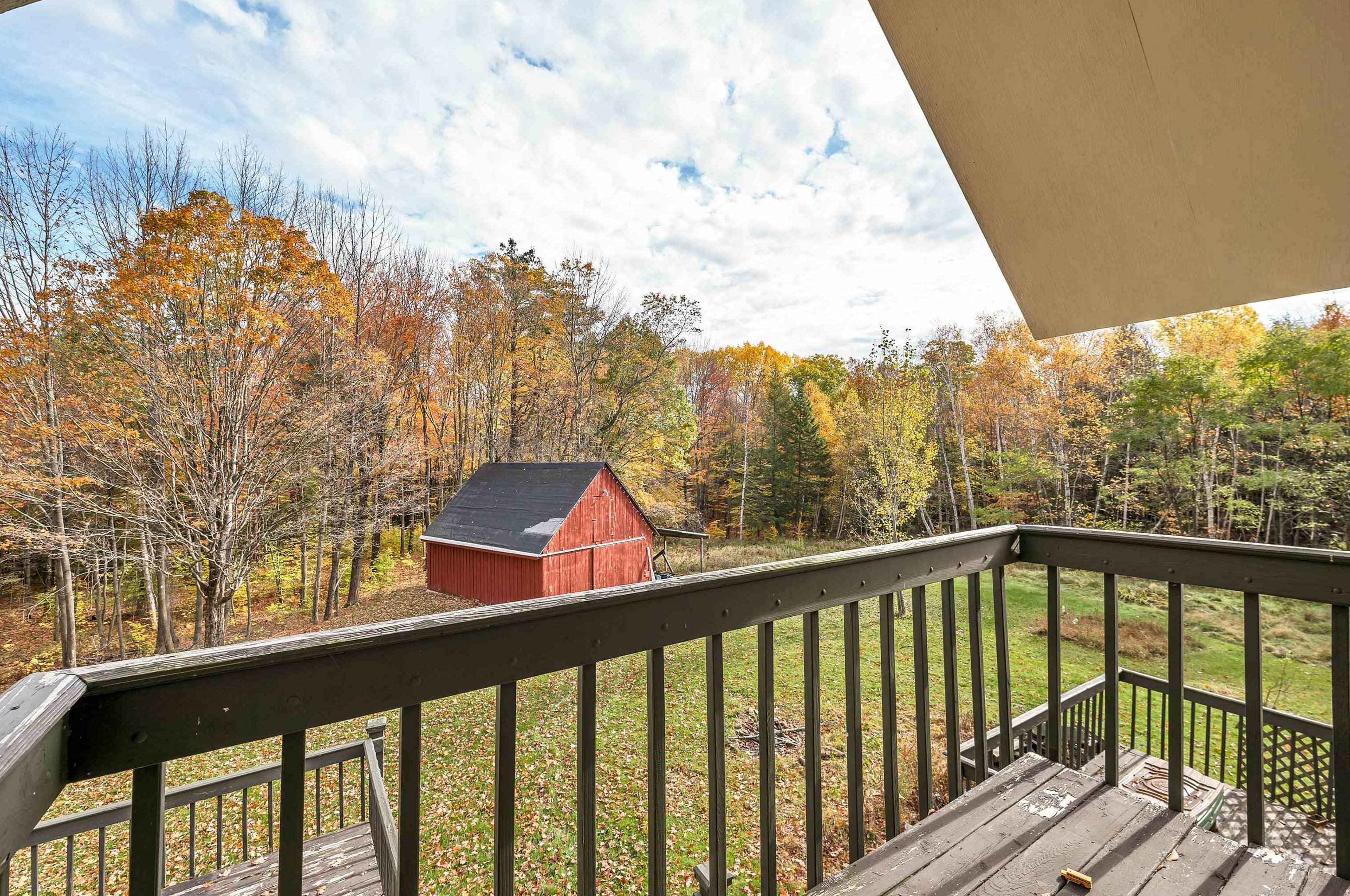 900 Mount Cardigan Rd, Bridgewater NH  03222-6203 exterior